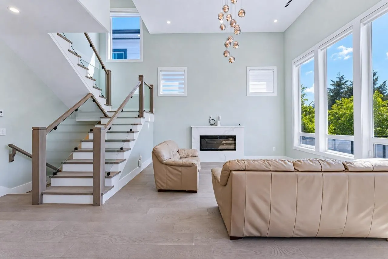 1244 Pitt River Road