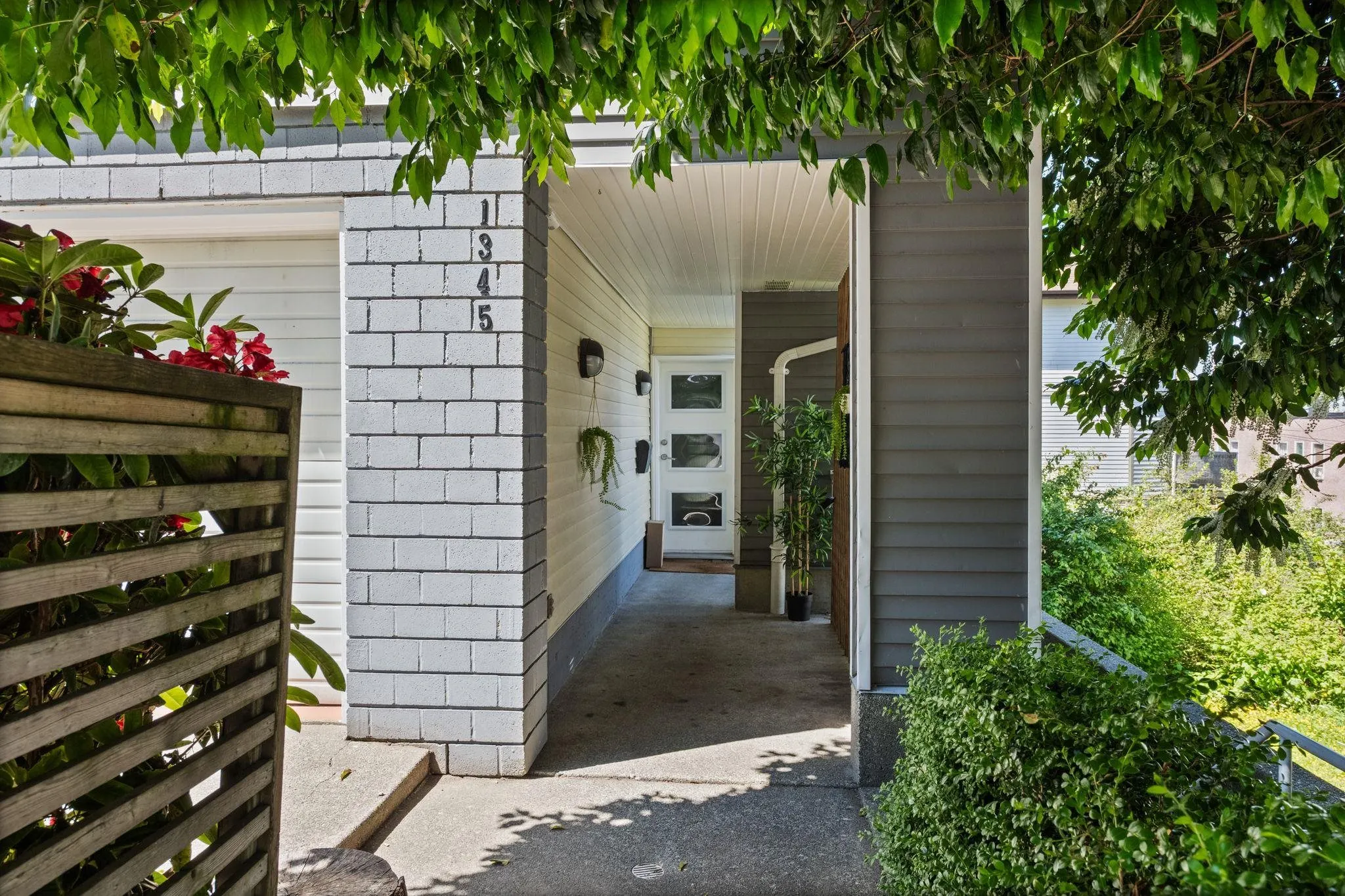 1345 Woodland Drive