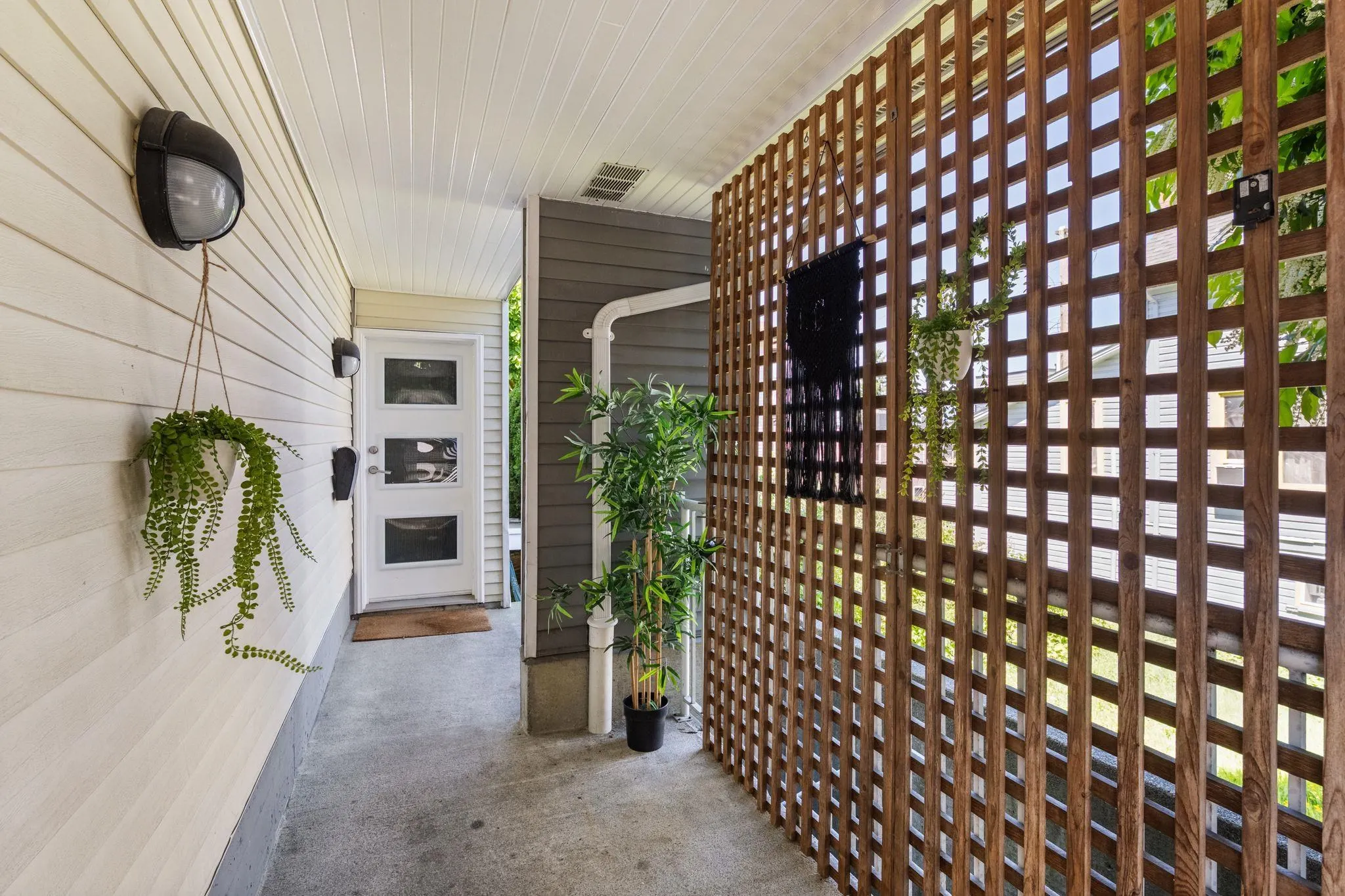1345 Woodland Drive