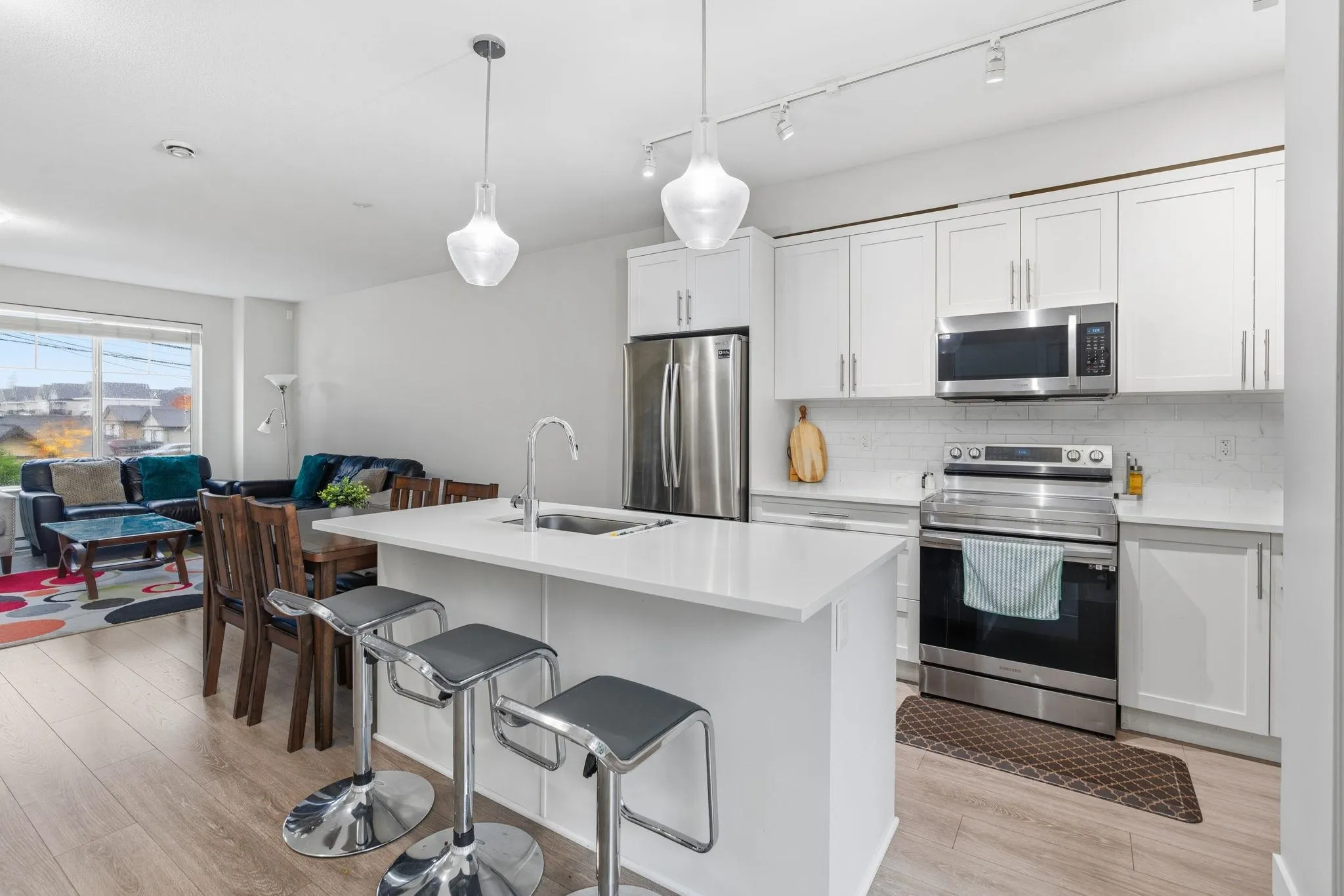 6030 142 Street #147