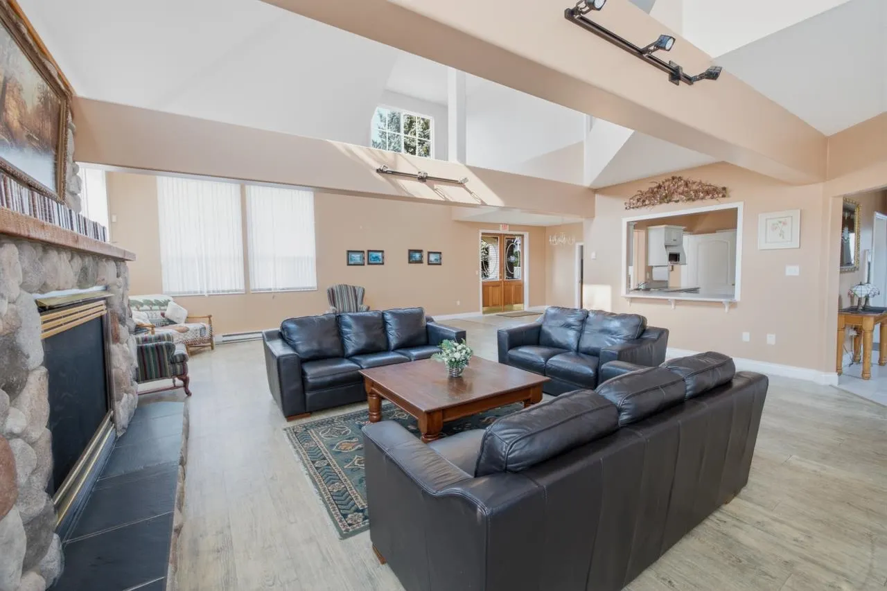 46360 Valleyview Road #2