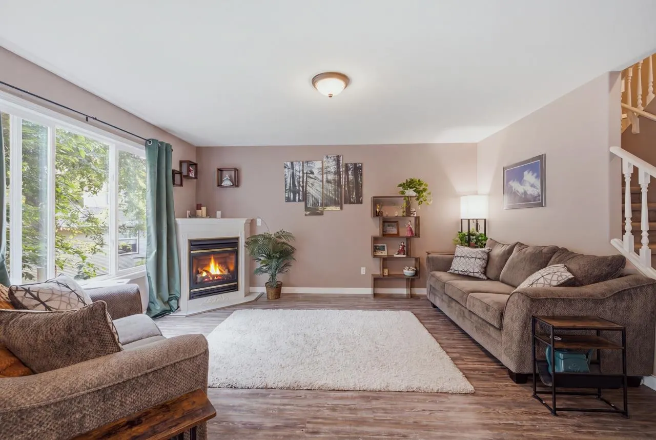 46360 Valleyview Road #2