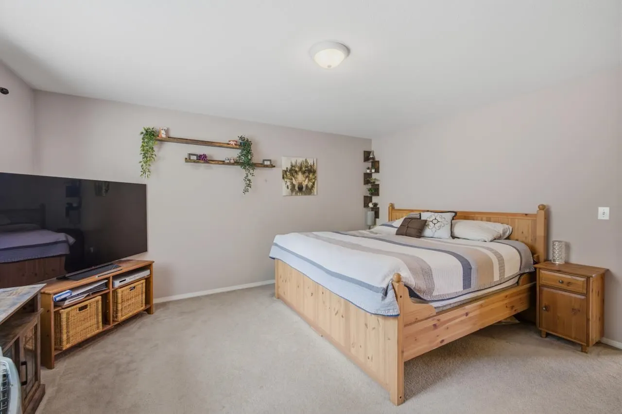 46360 Valleyview Road #2