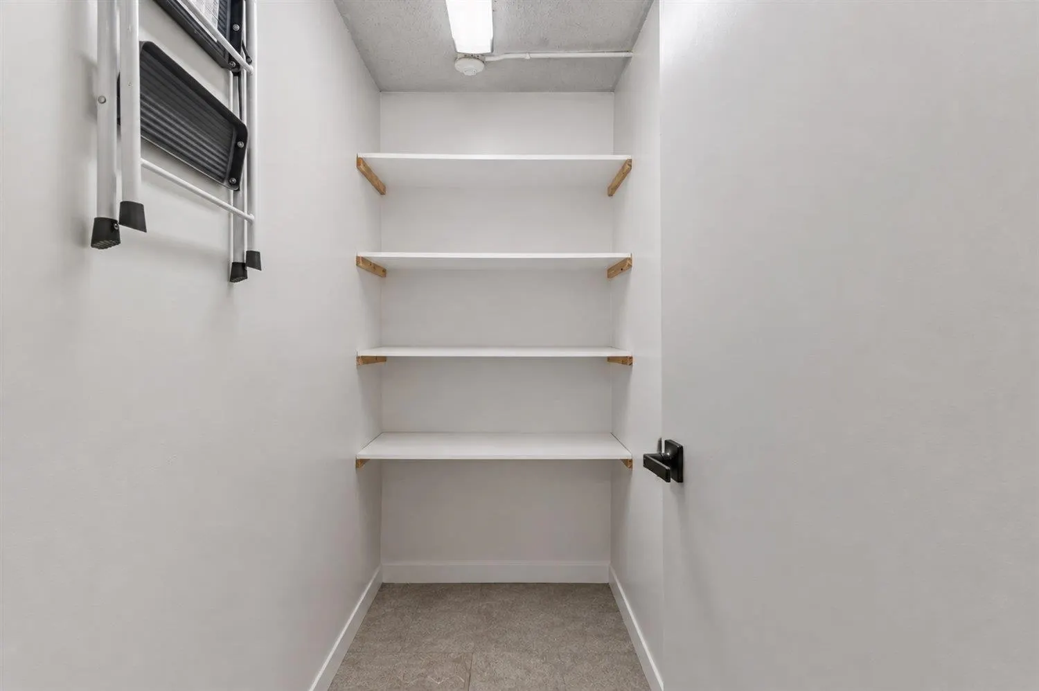 46210 Margaret Avenue #23