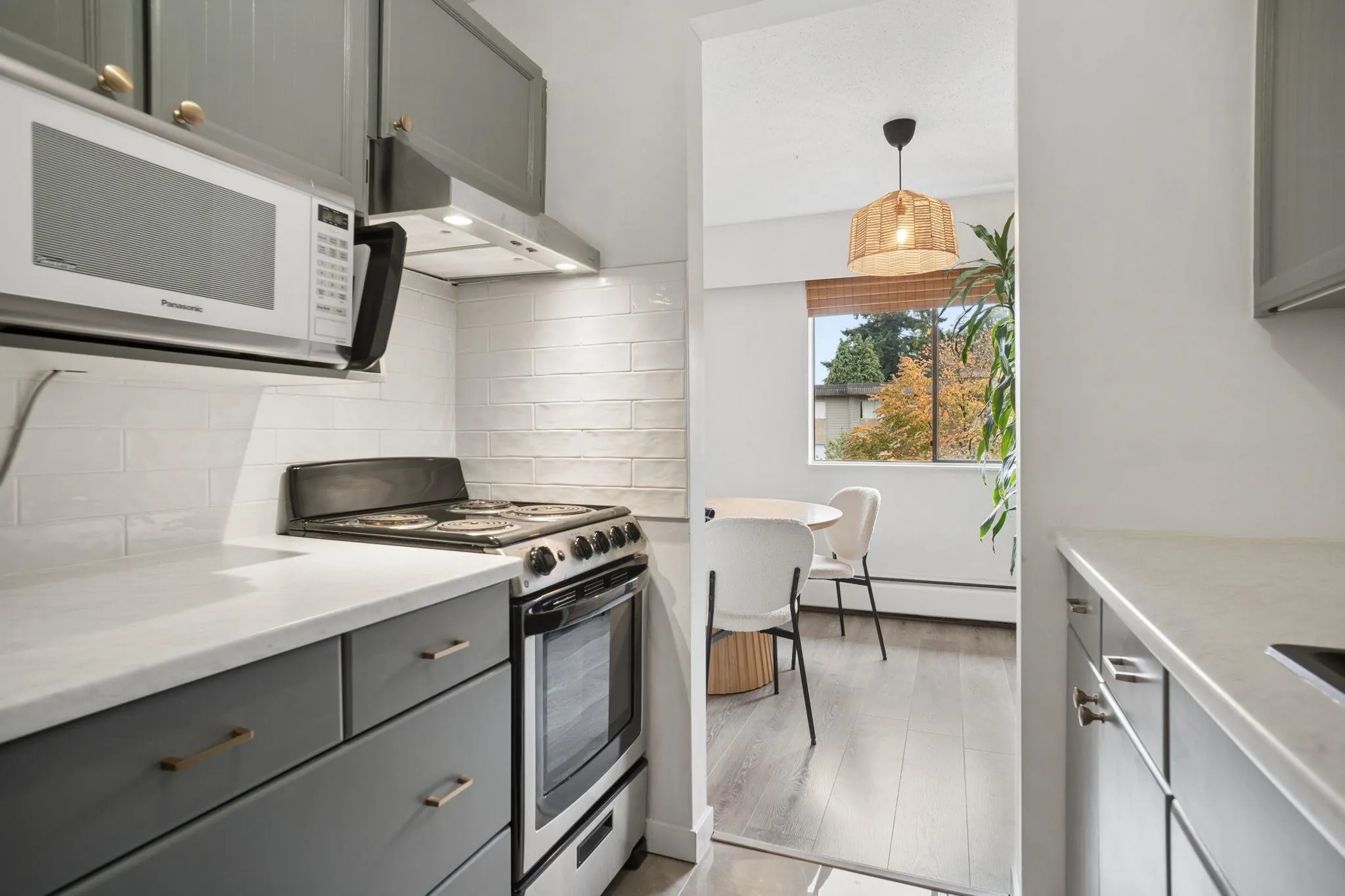 331 Knox Street #204