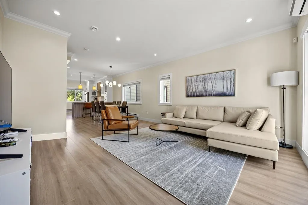 9840 Alberta Road #4