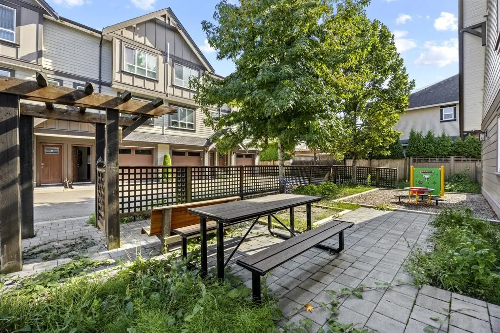 9840 Alberta Road #4
