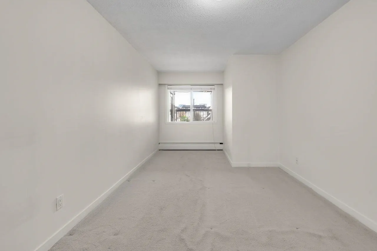 6420 Buswell Street #212