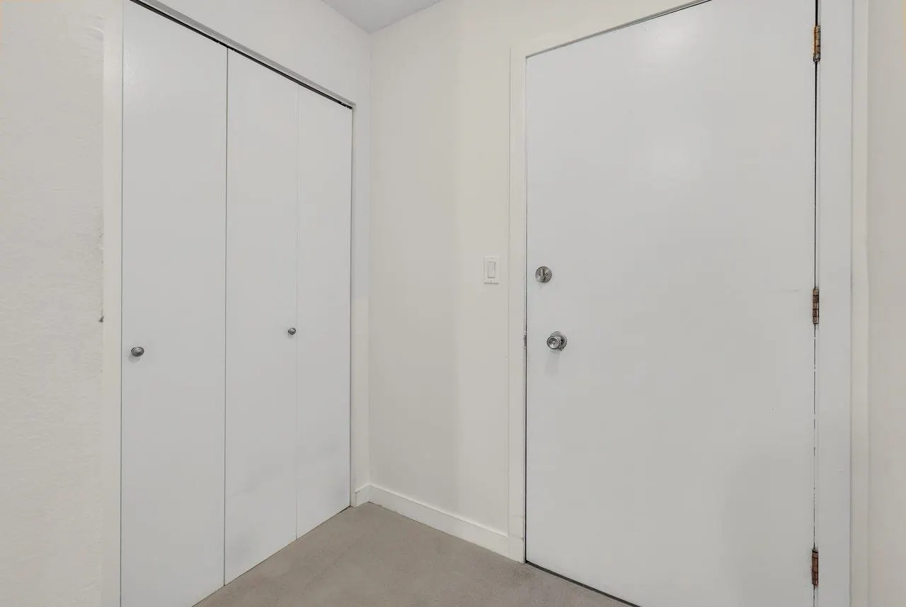 6420 Buswell Street #212