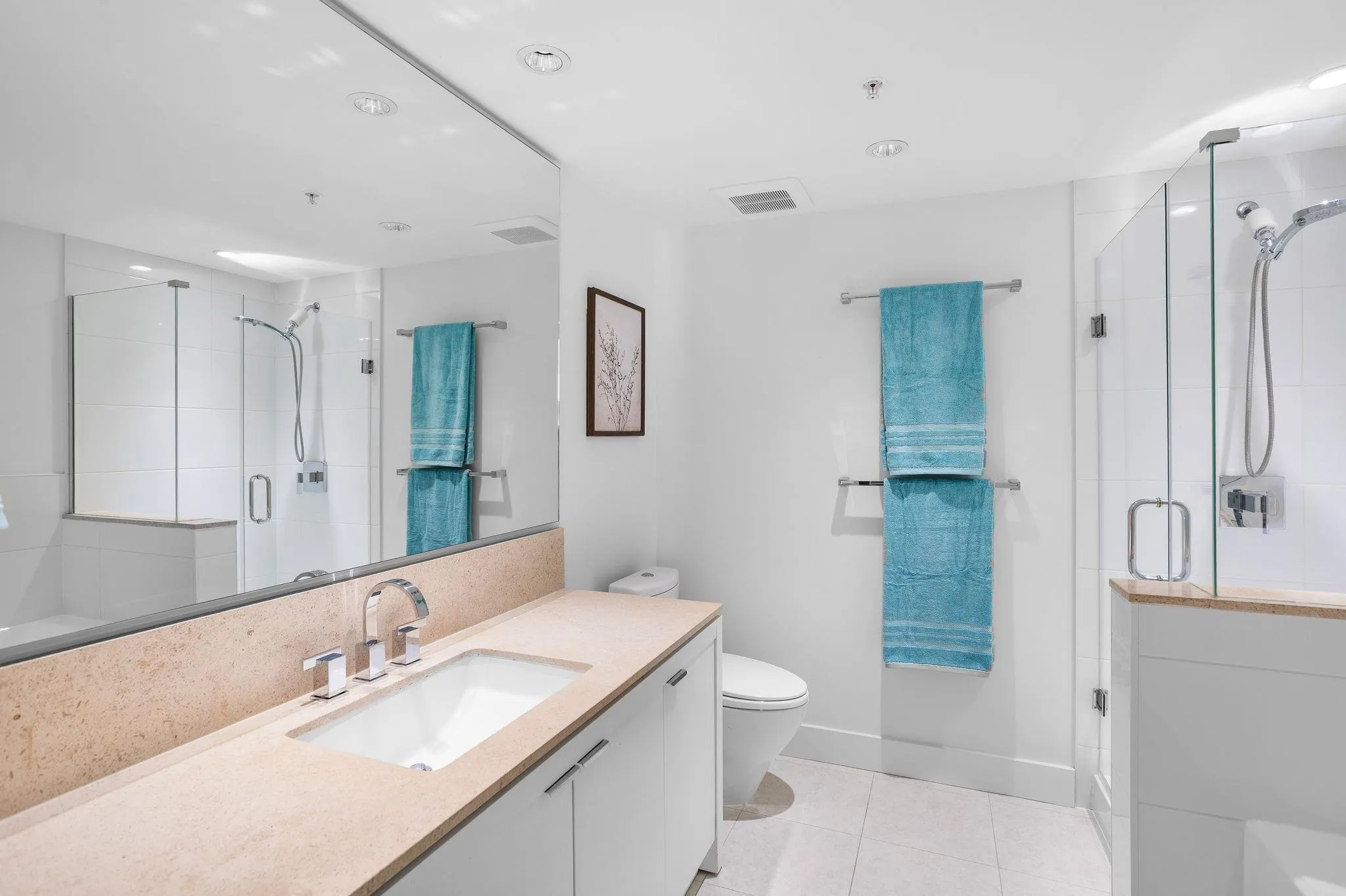 158 W 13th Street #306