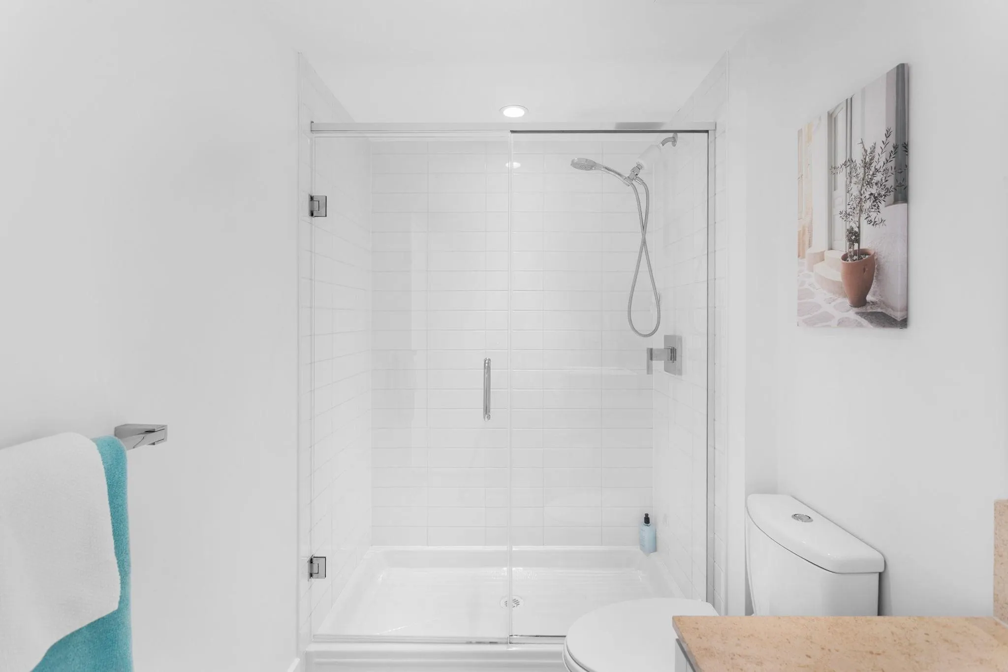 158 W 13th Street #306