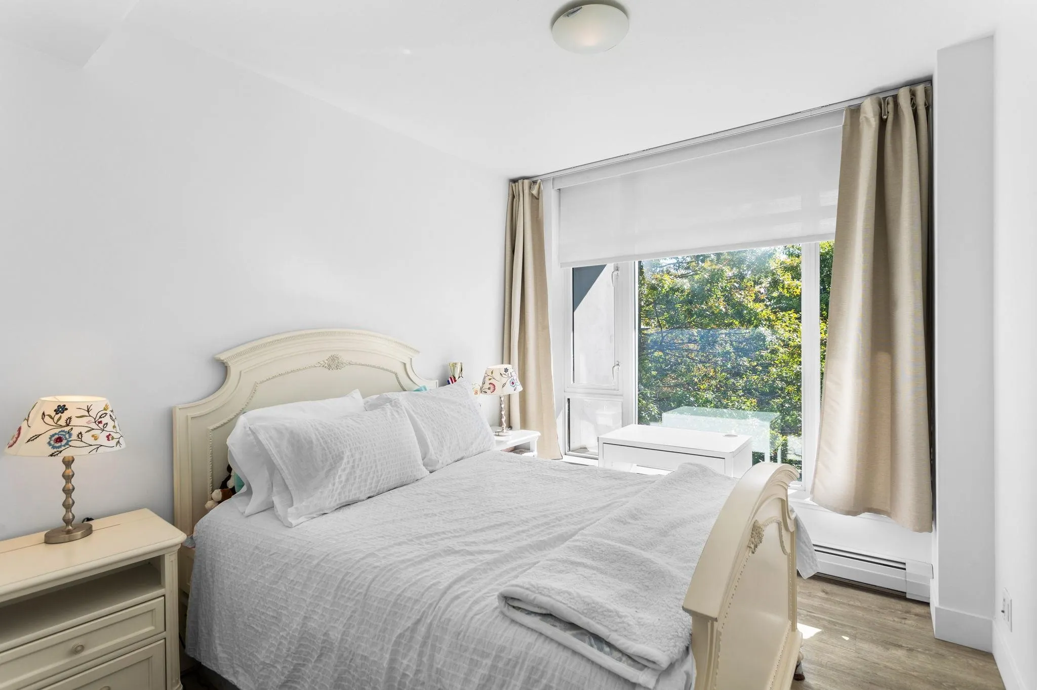 158 W 13th Street #306