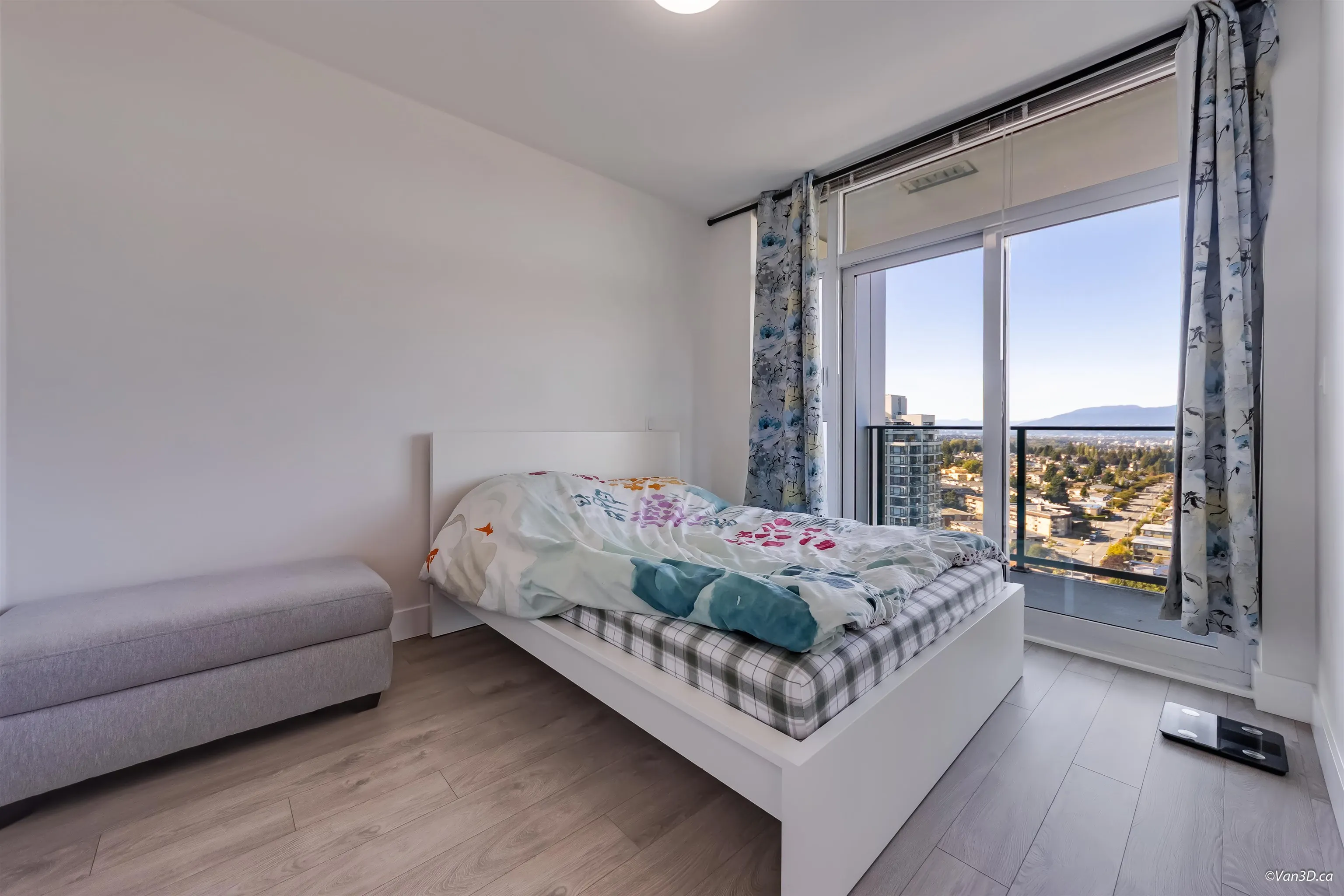 7358 Edmonds Street #2211