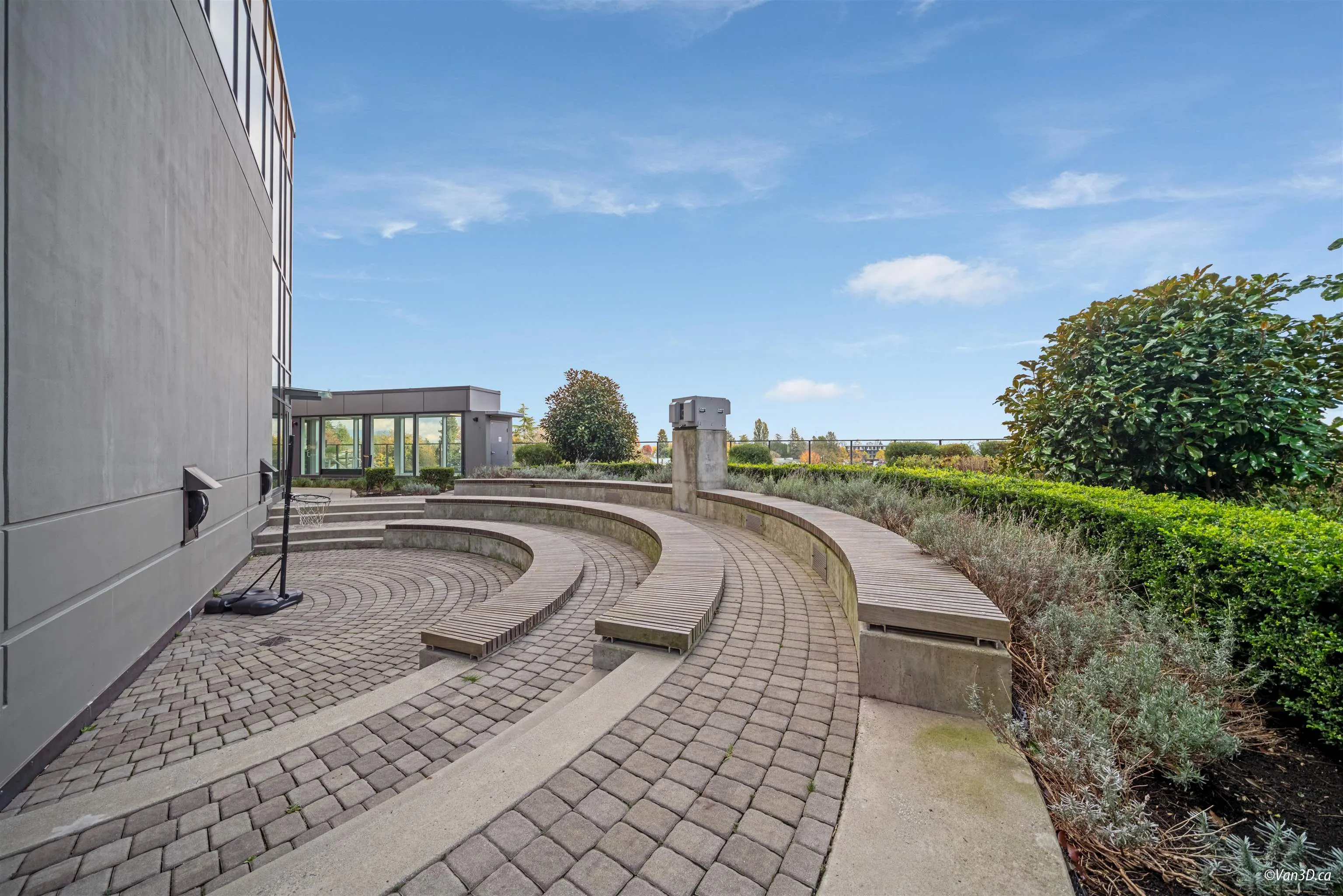 7358 Edmonds Street #2211