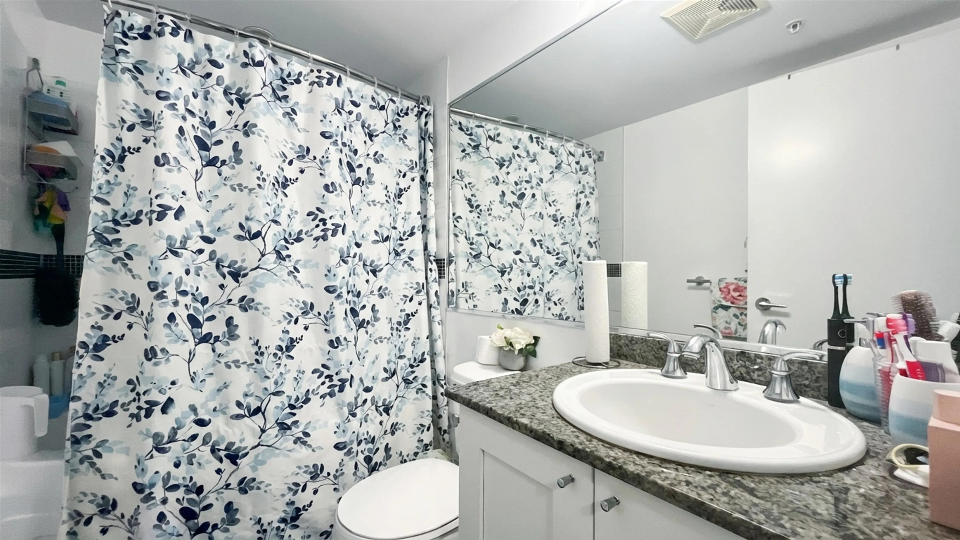 7225 Acorn Avenue #1105