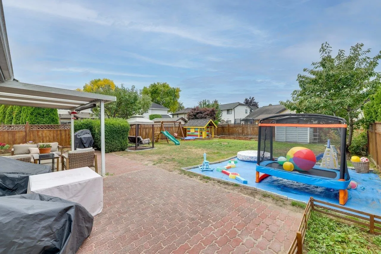 4463 Dawn Place