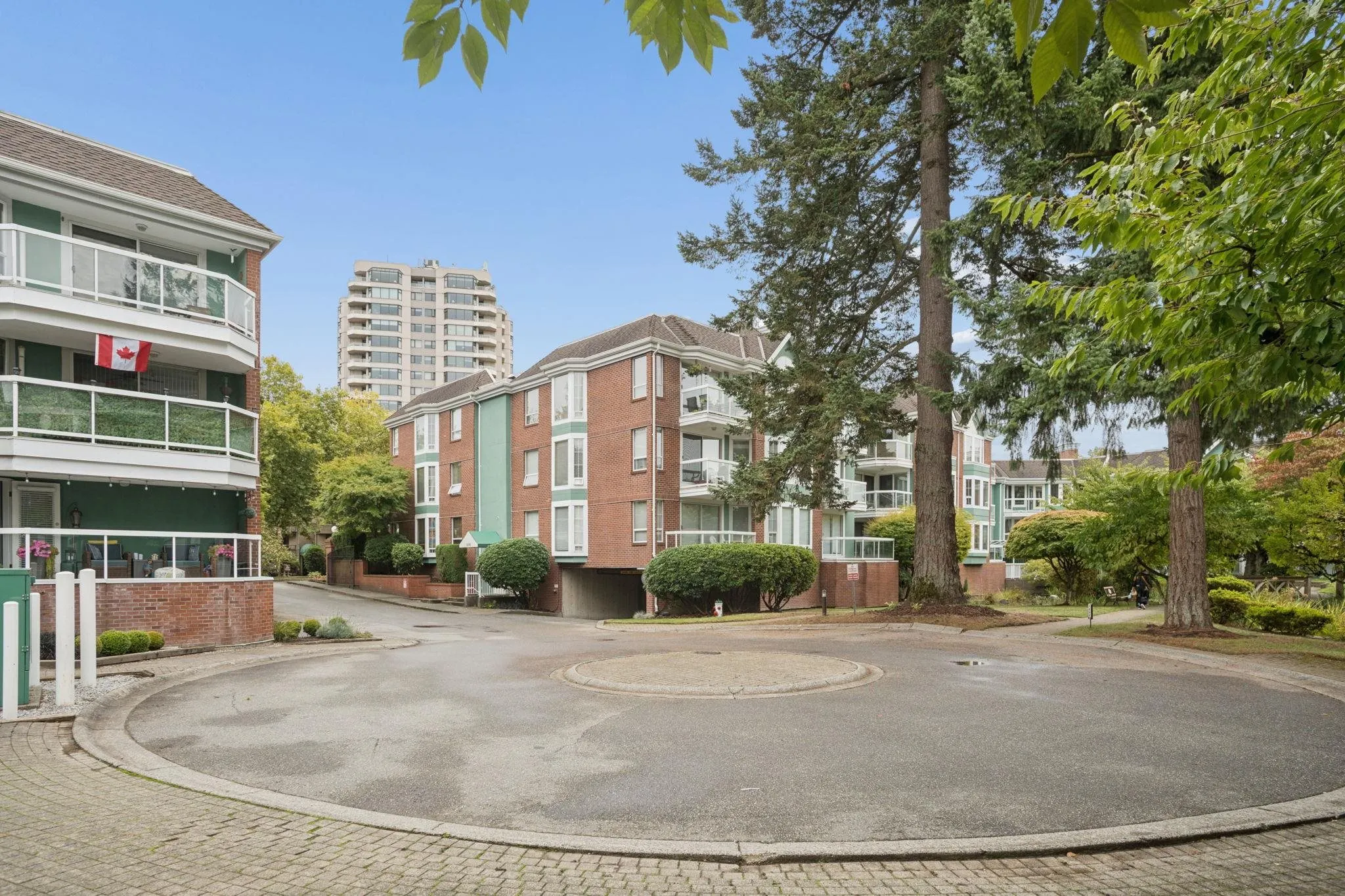 1655 Augusta Avenue #108