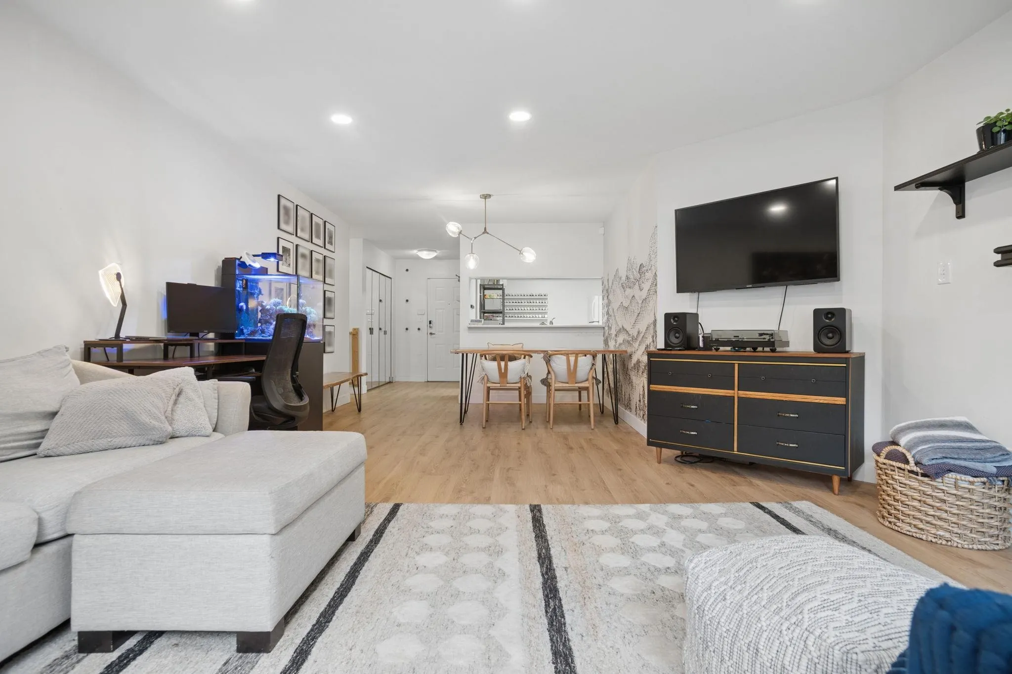 1655 Augusta Avenue #108
