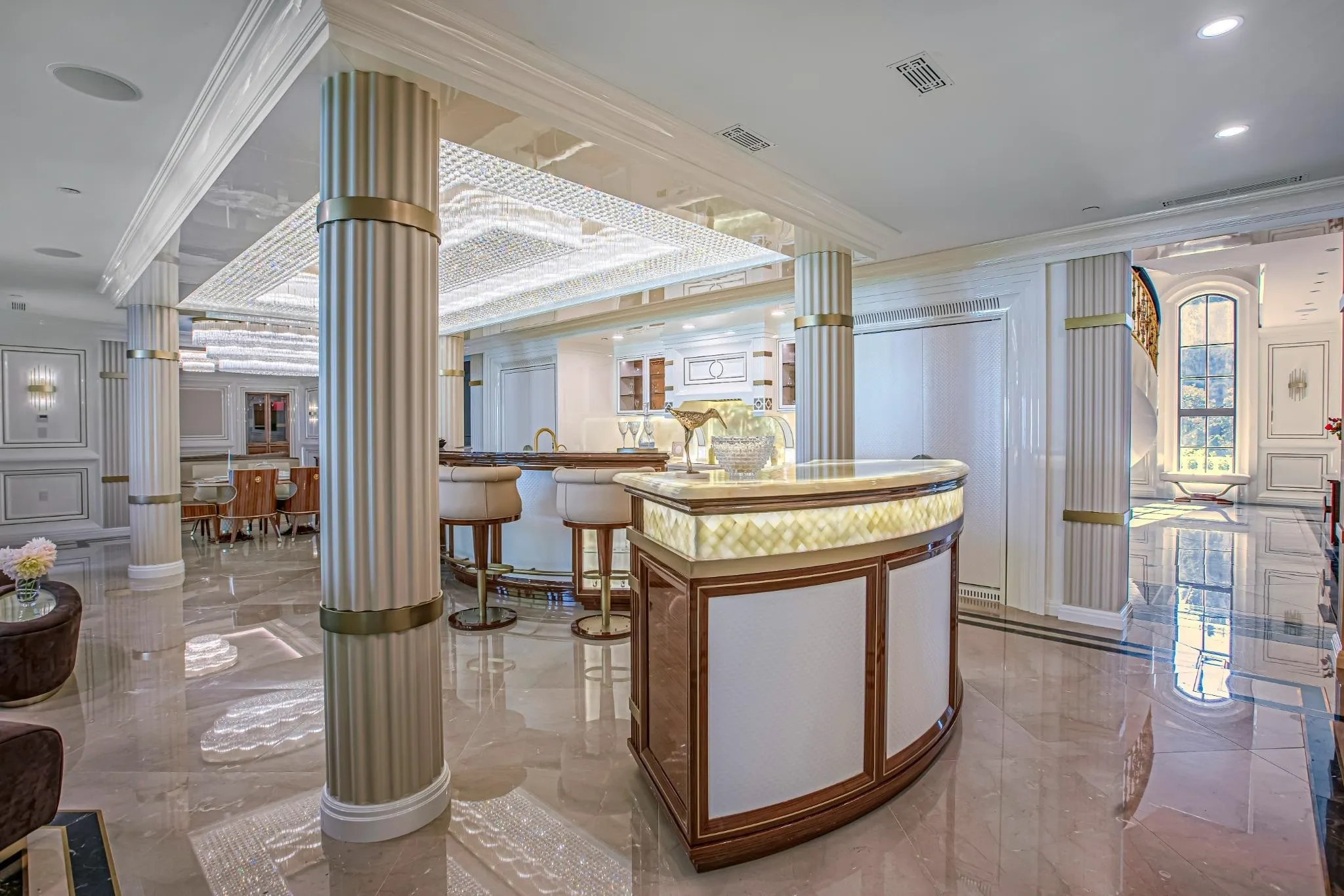 2867 Marine Drive