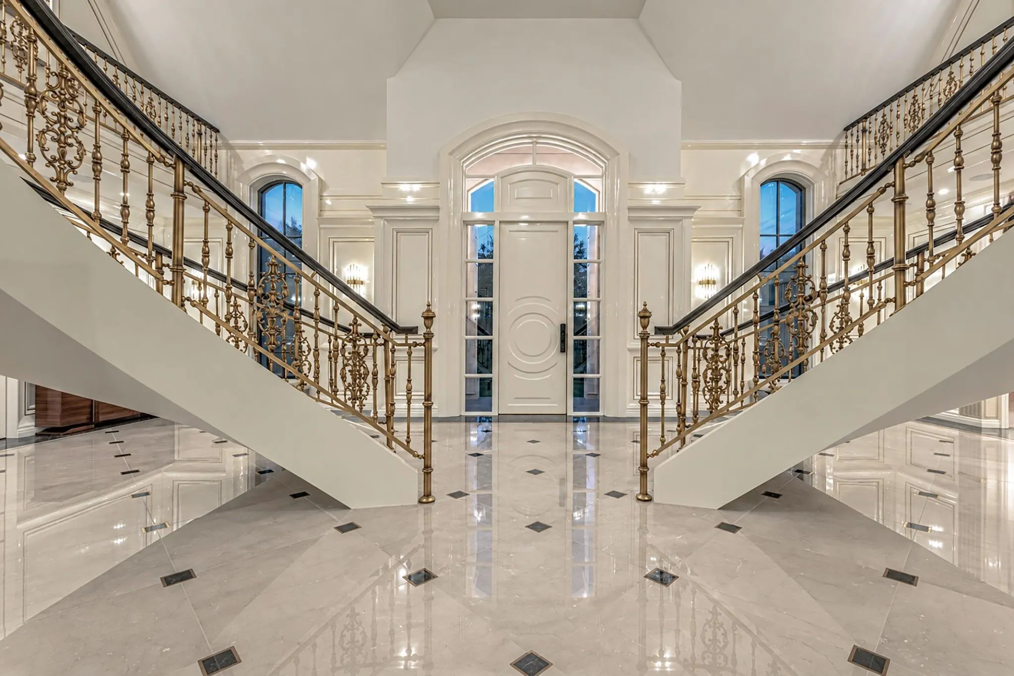 2867 Marine Drive