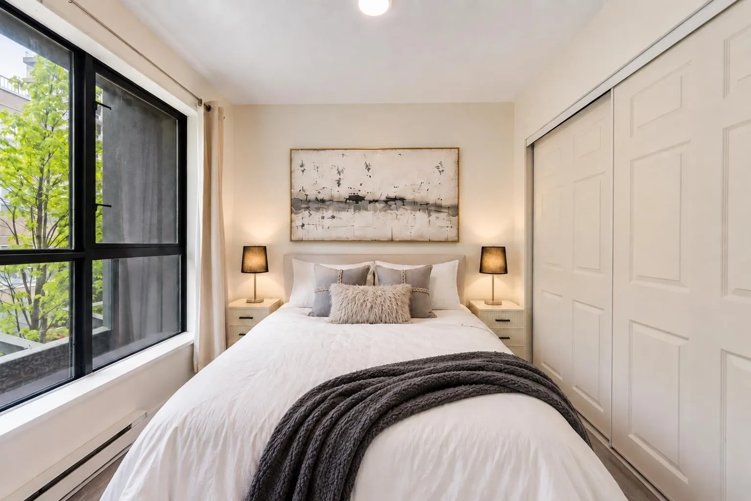 3438 Vanness Avenue #205