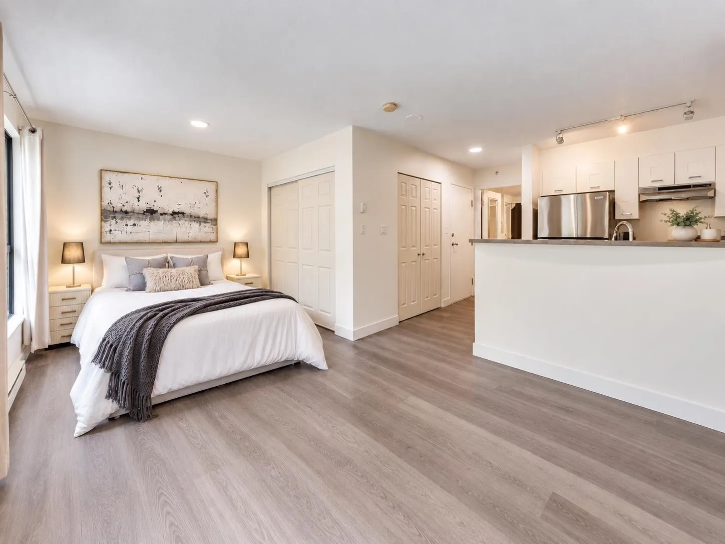 3438 Vanness Avenue #205
