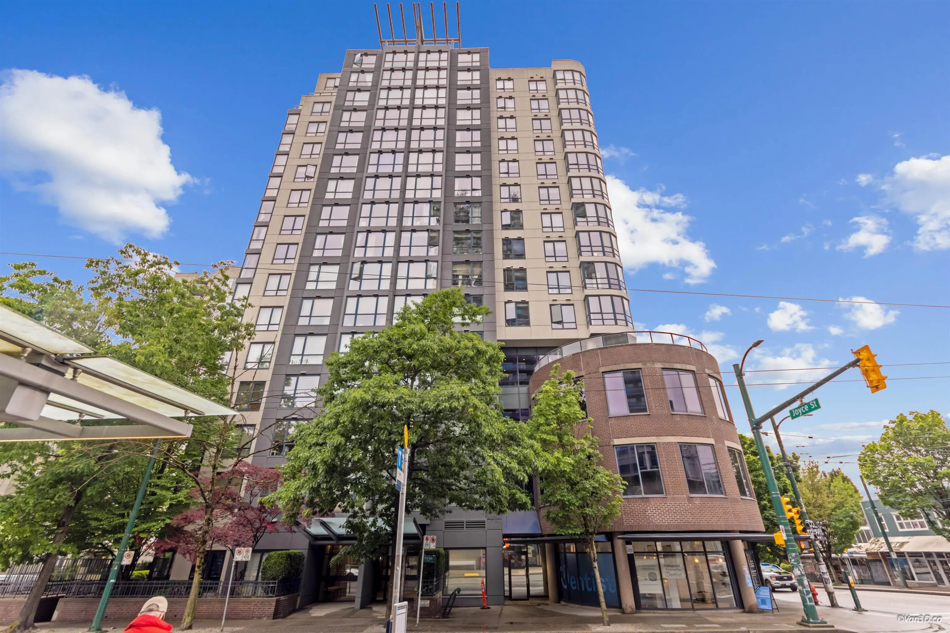 3438 Vanness Avenue #205