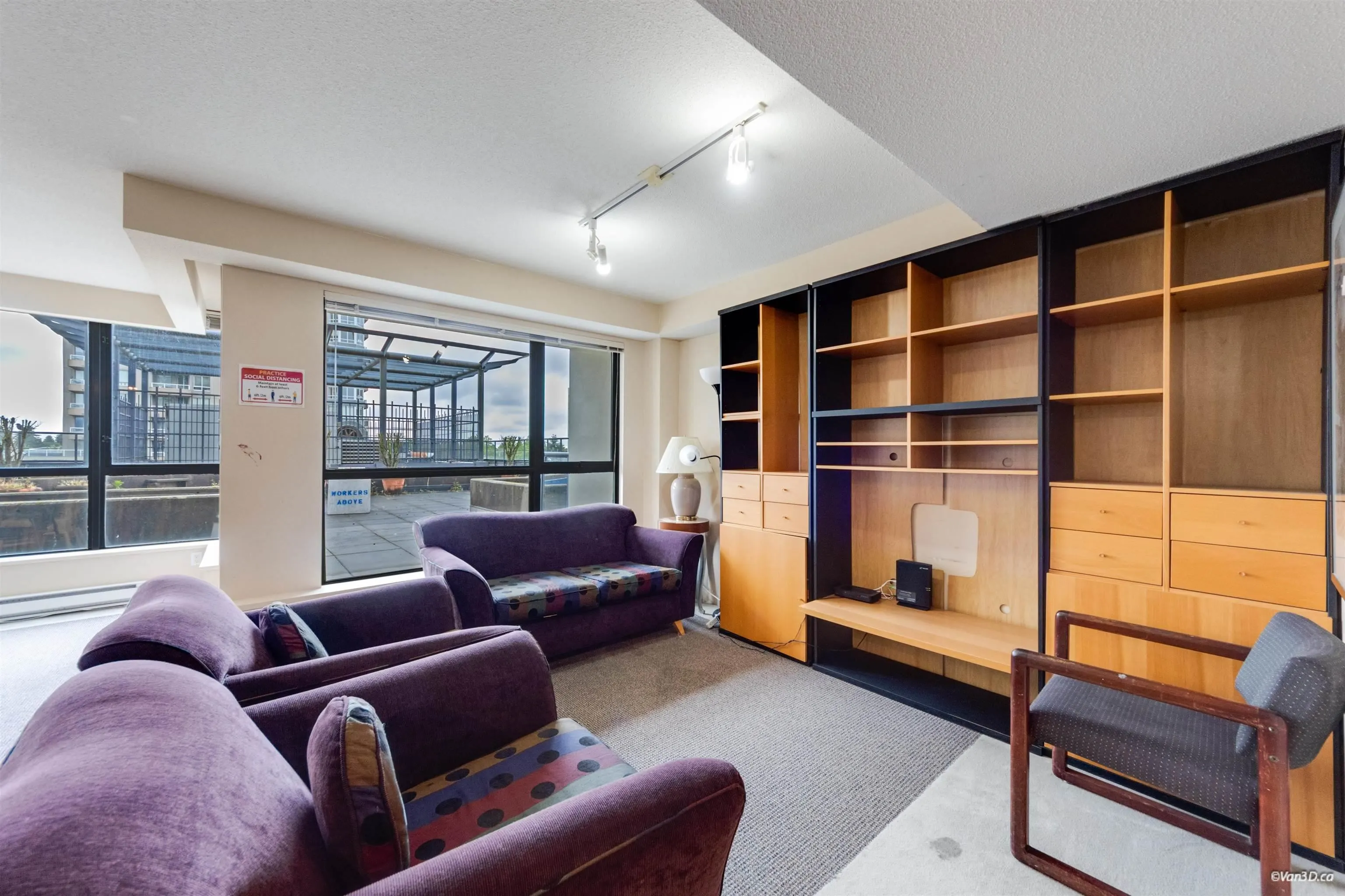 3438 Vanness Avenue #205