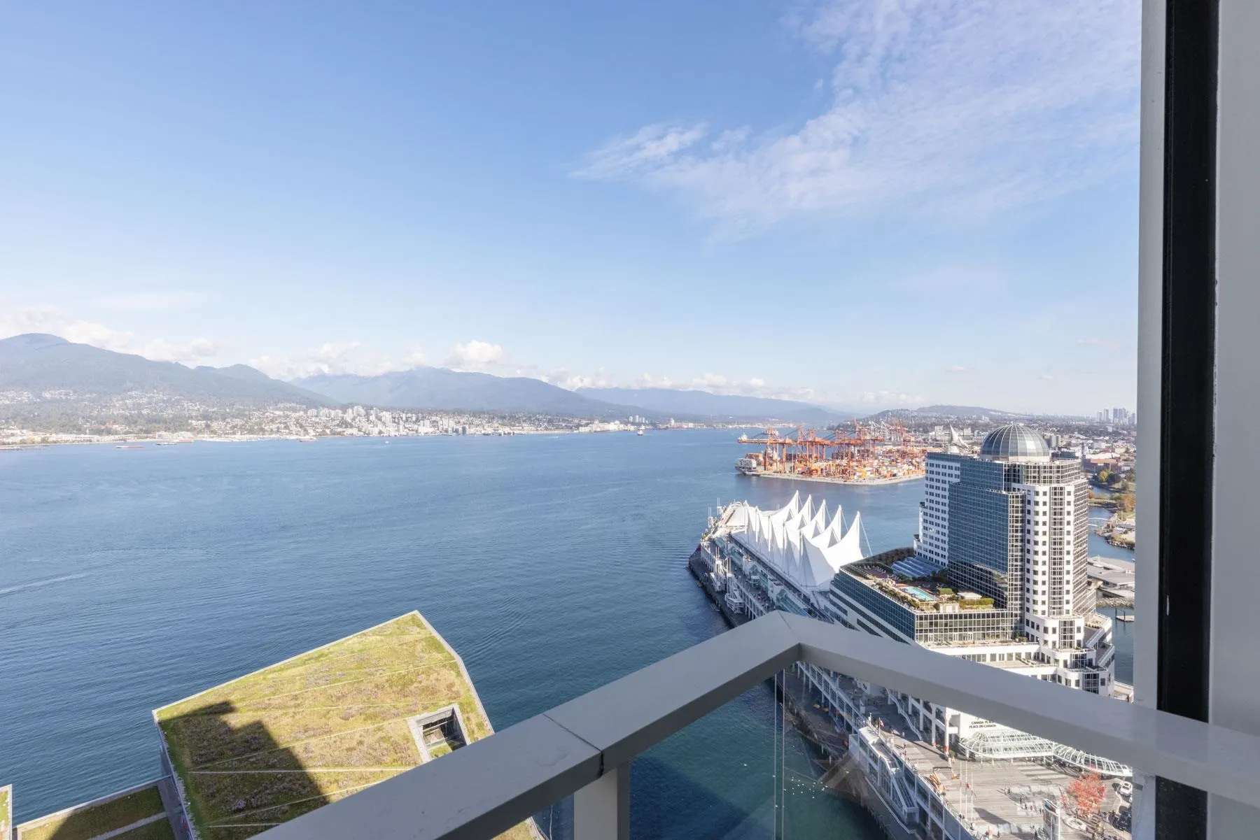 1011 W Cordova Street #3401