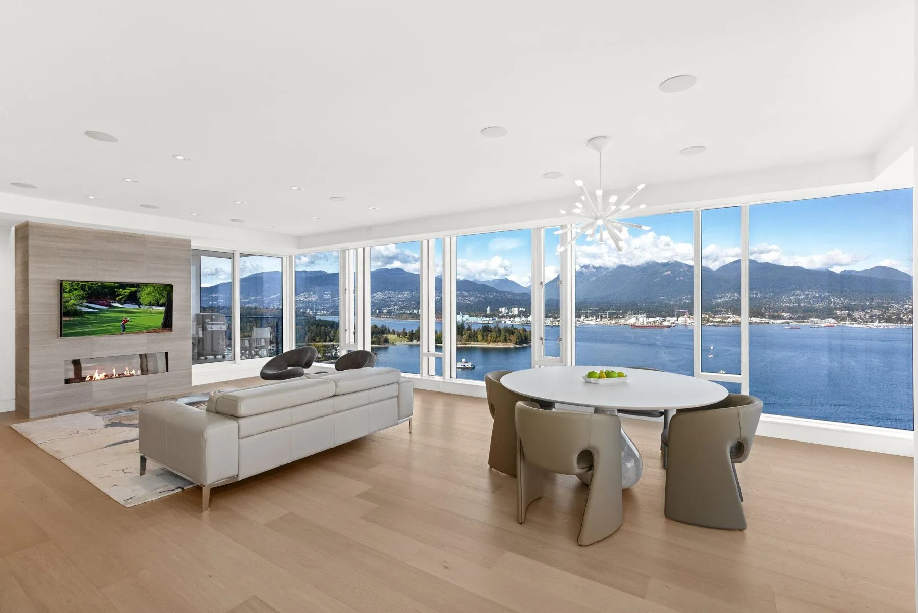 1011 W Cordova Street #3401