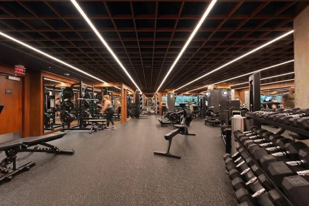 1011 W Cordova Street #3401