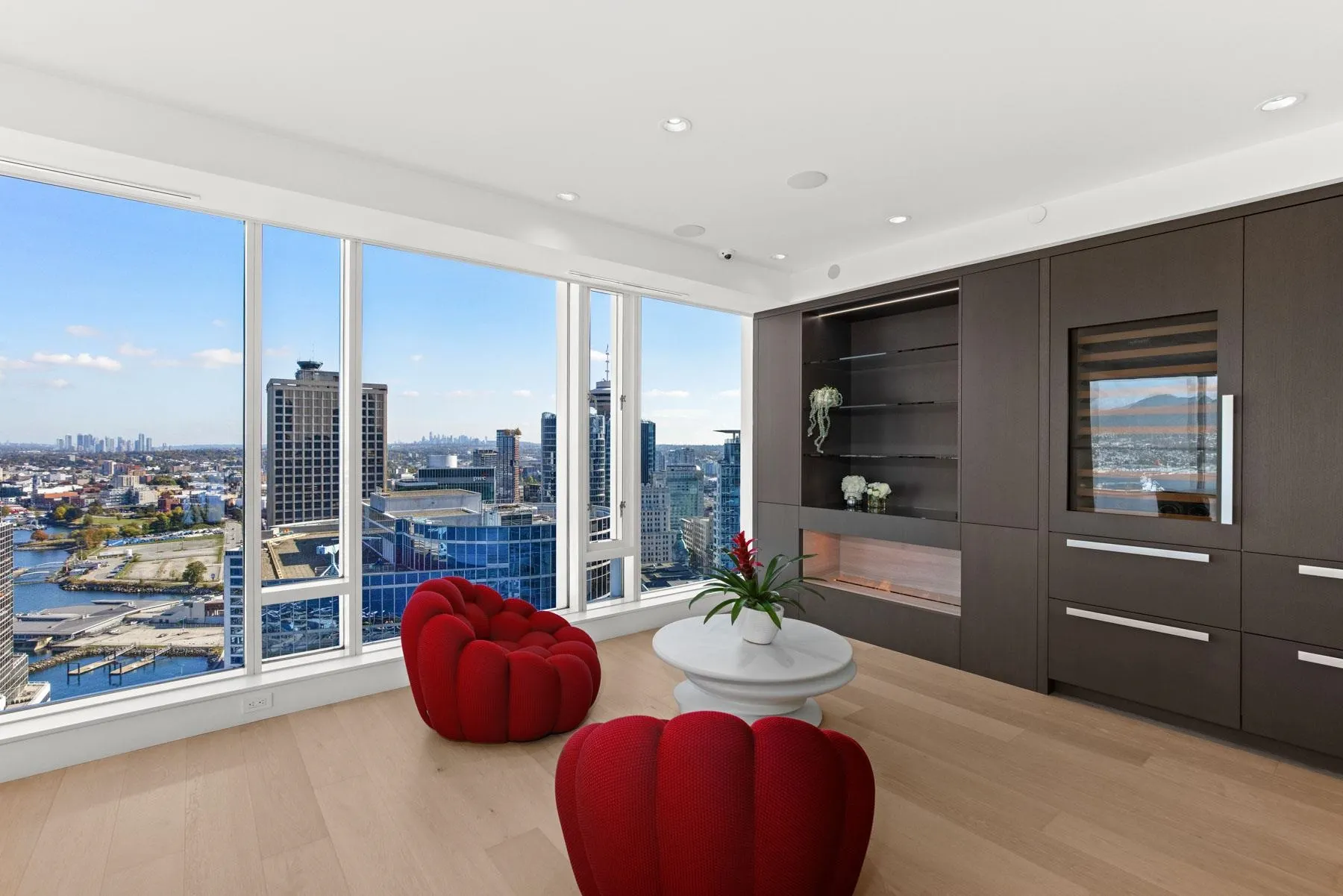 1011 W Cordova Street #3401