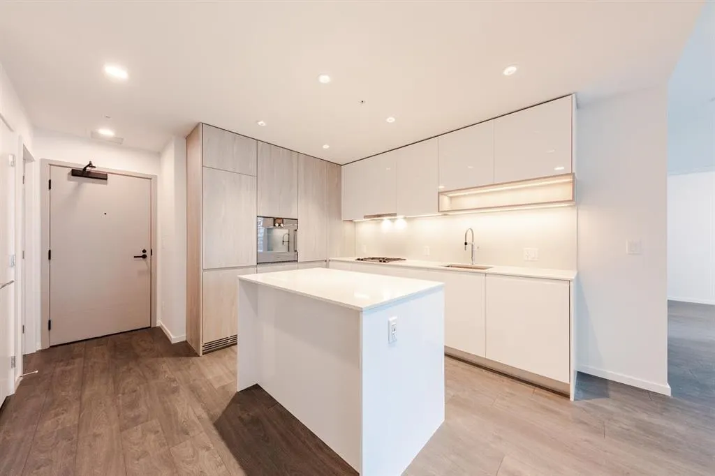 6788 Minoru Boulevard #203