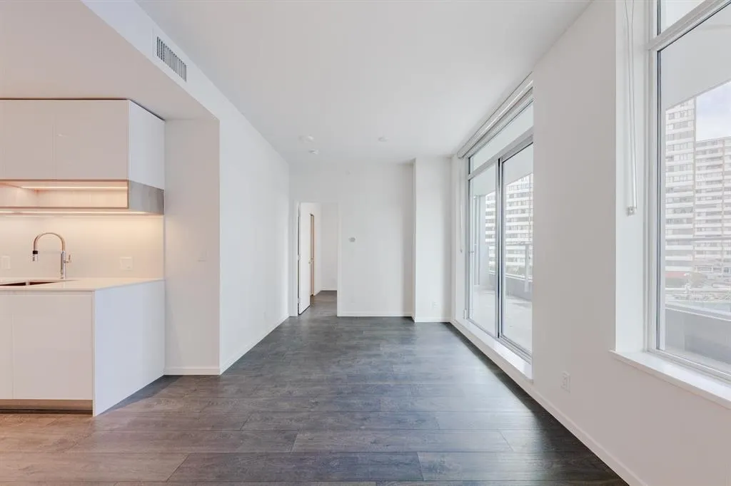 6788 Minoru Boulevard #203
