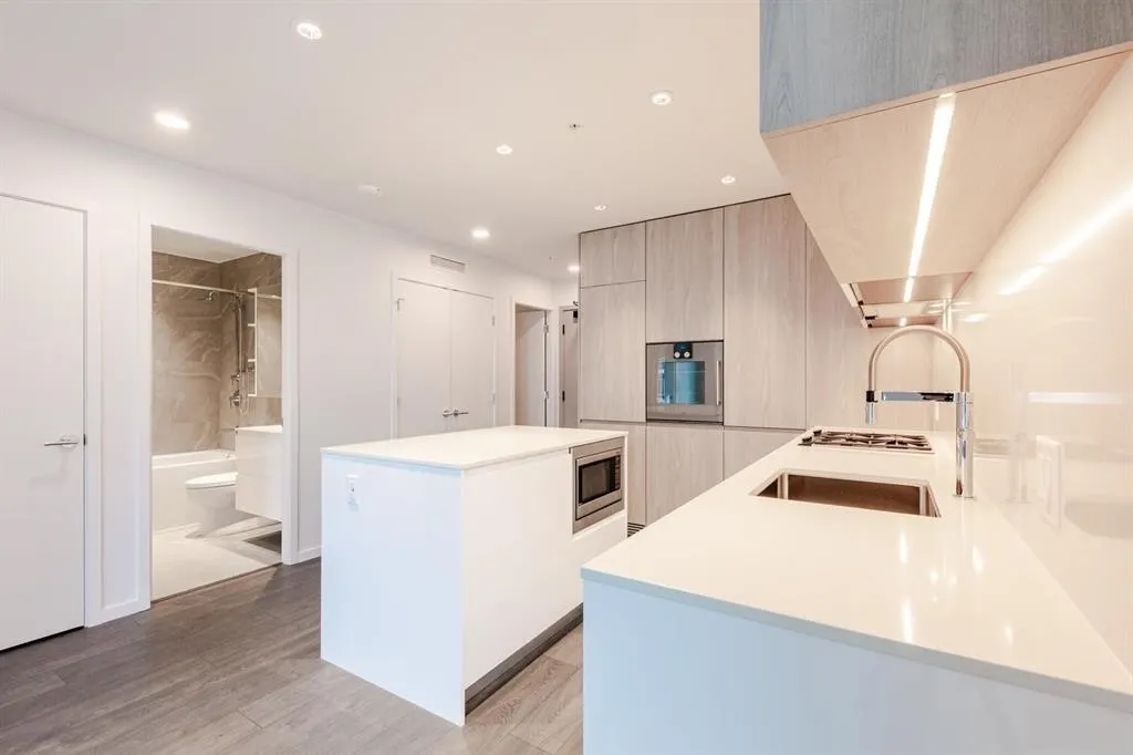6788 Minoru Boulevard #203