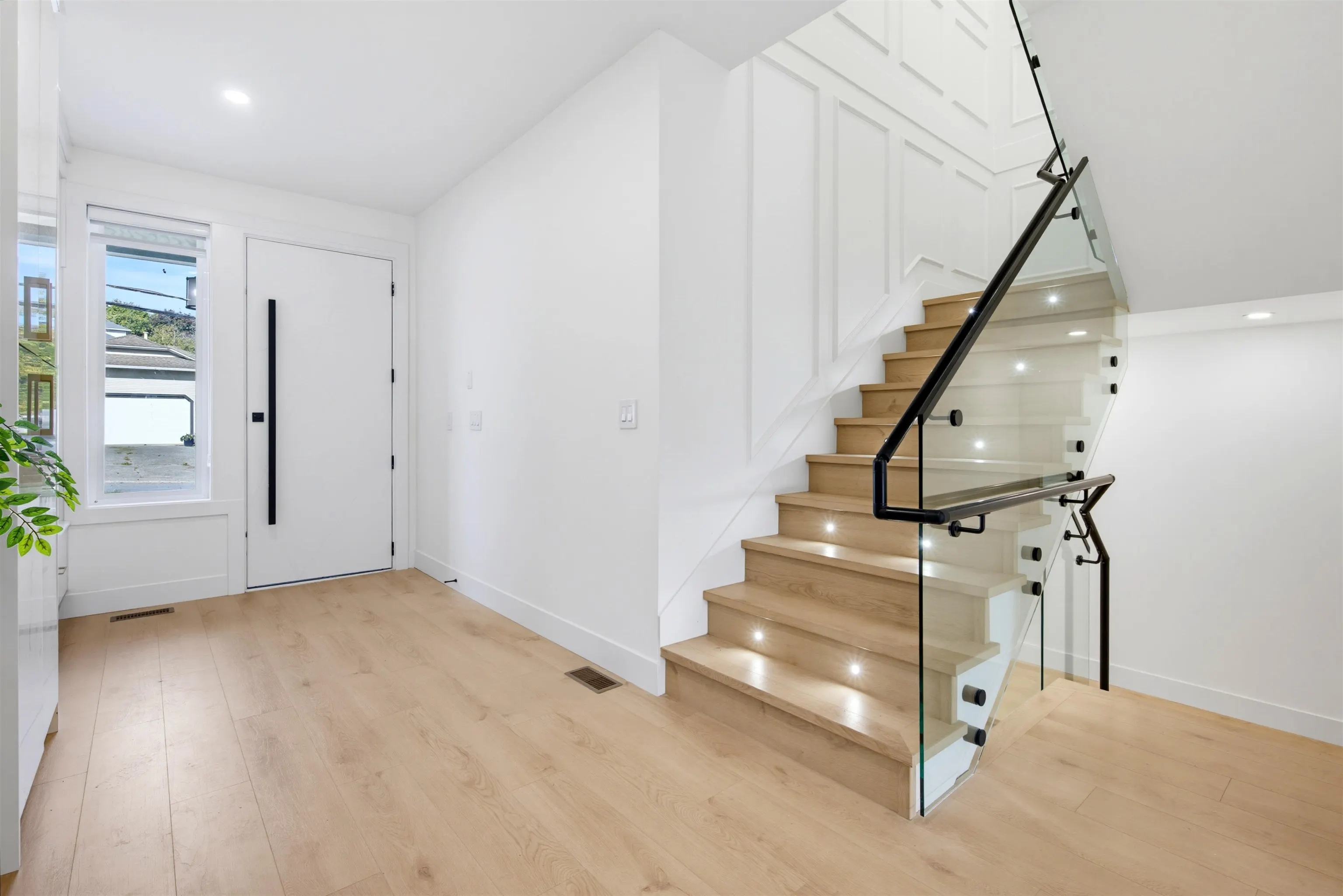19128 61a Avenue #1