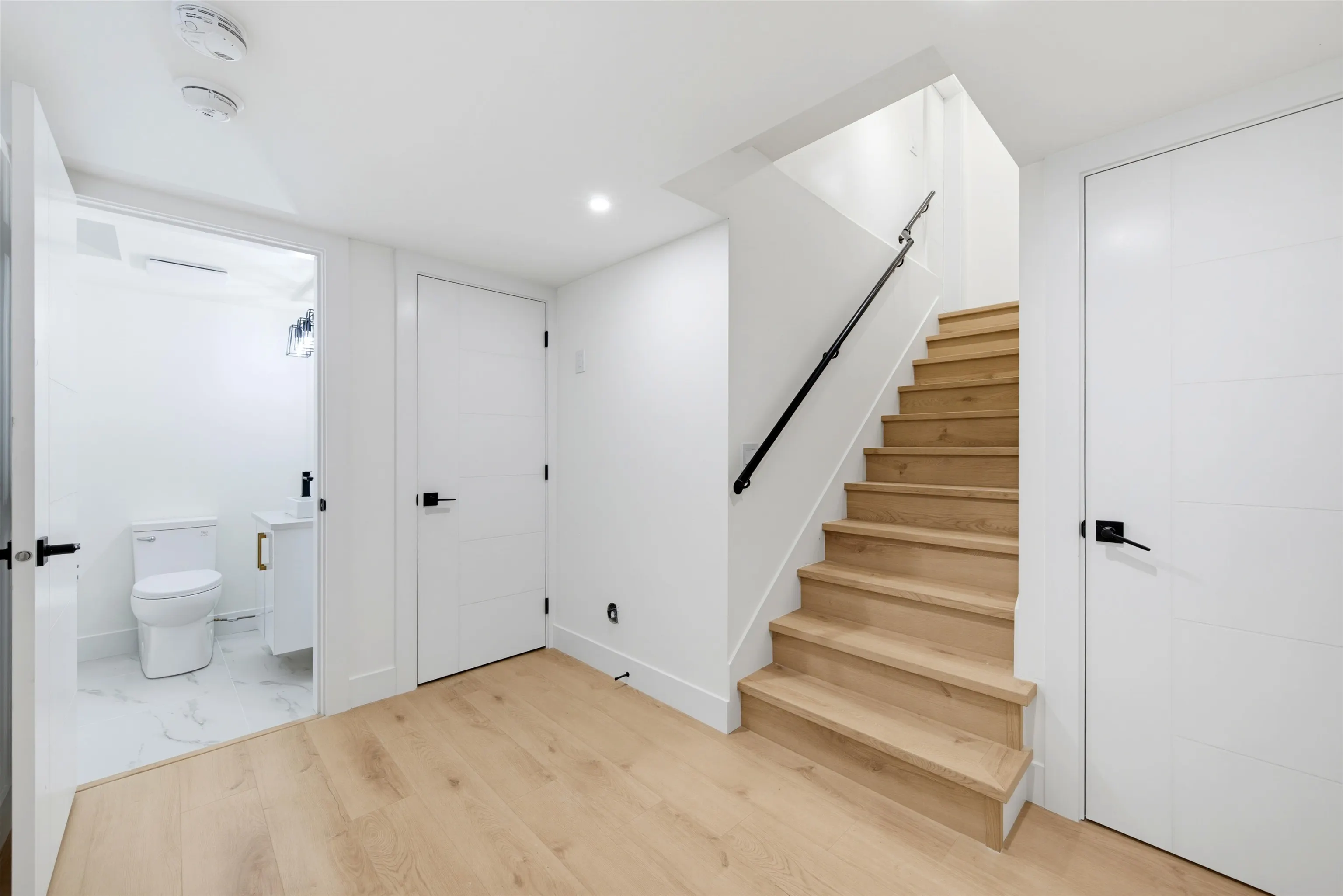 19128 61a Avenue #1