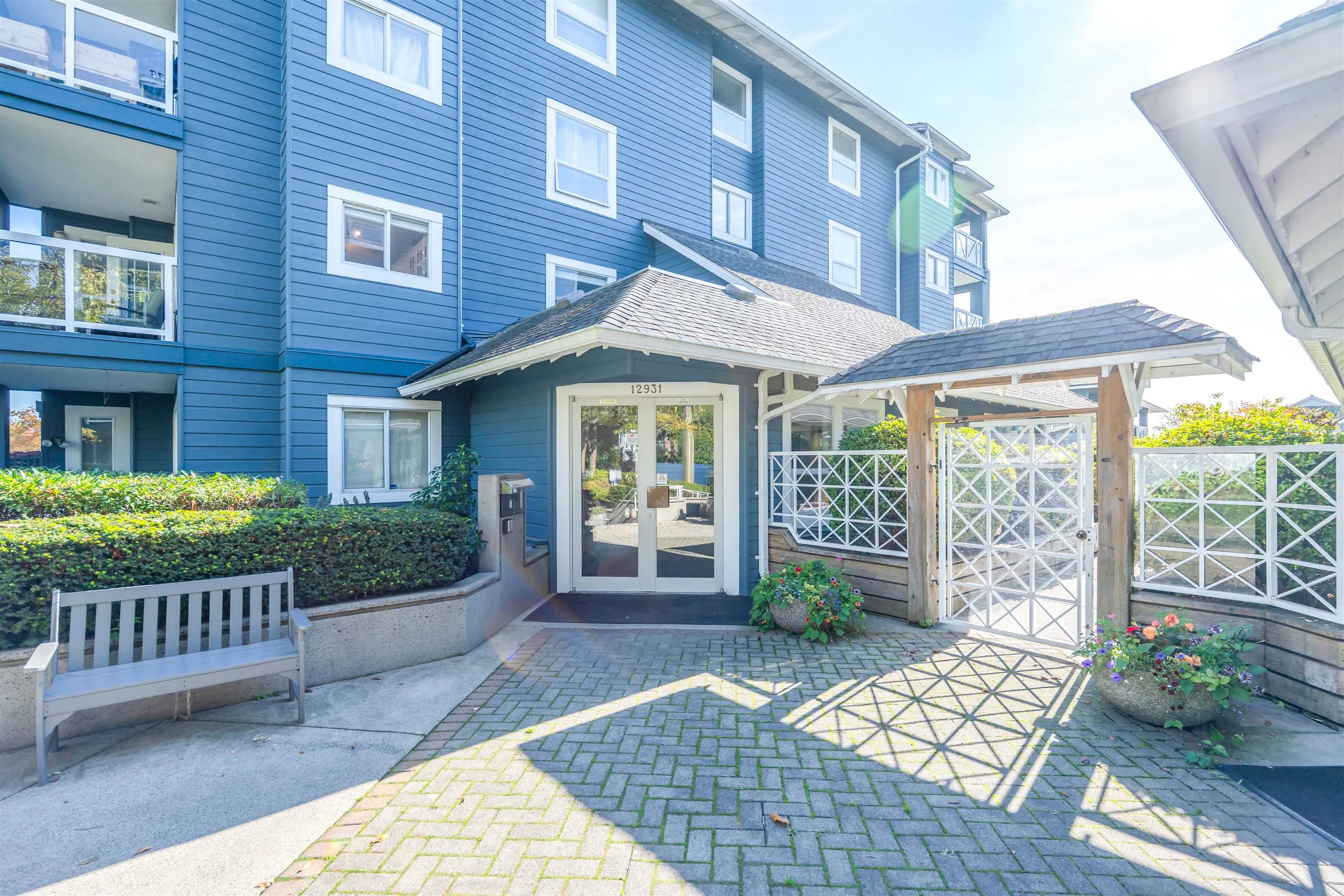 12931 Railway Ave Avenue #215