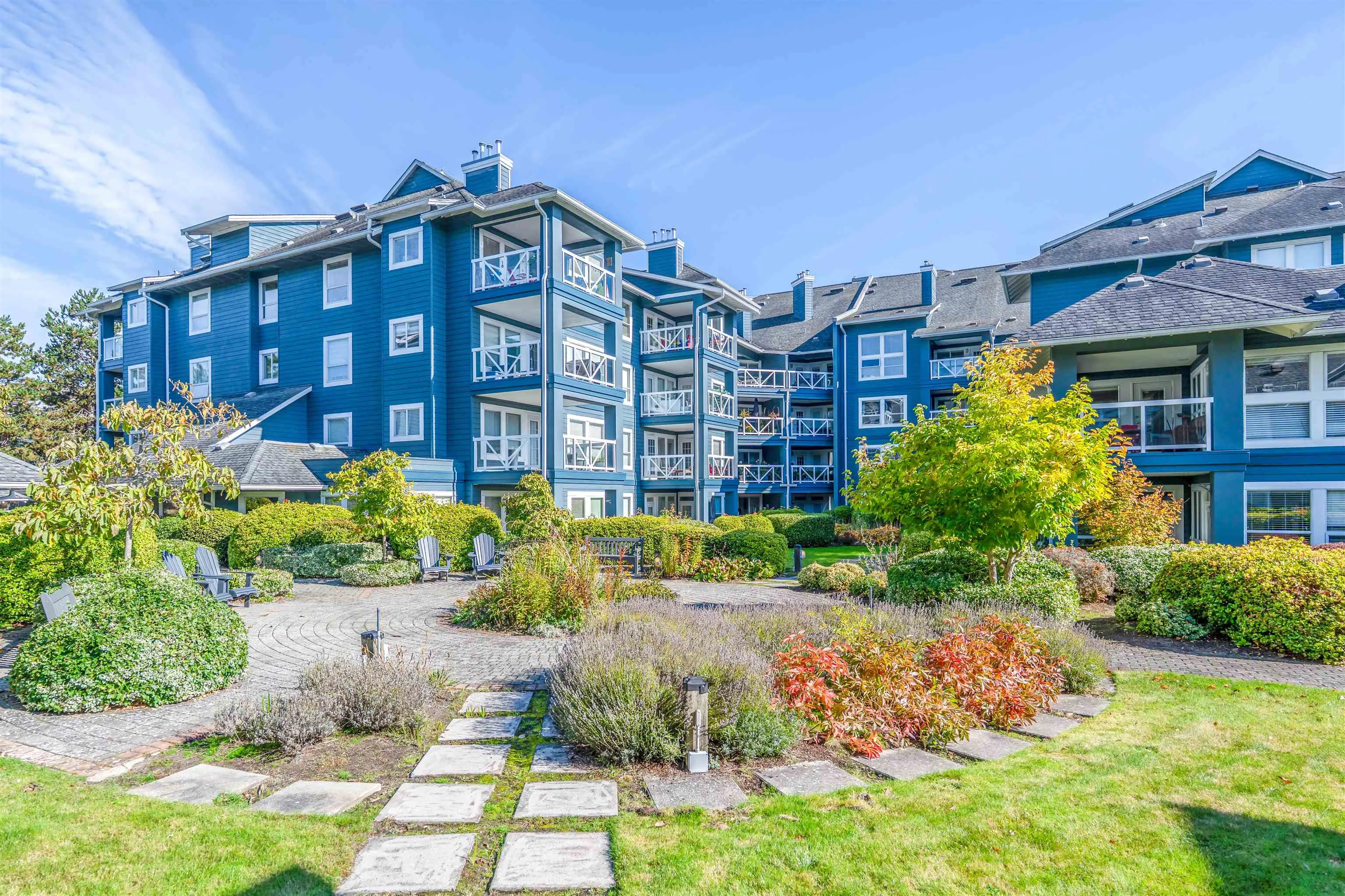 12931 Railway Ave Avenue #215