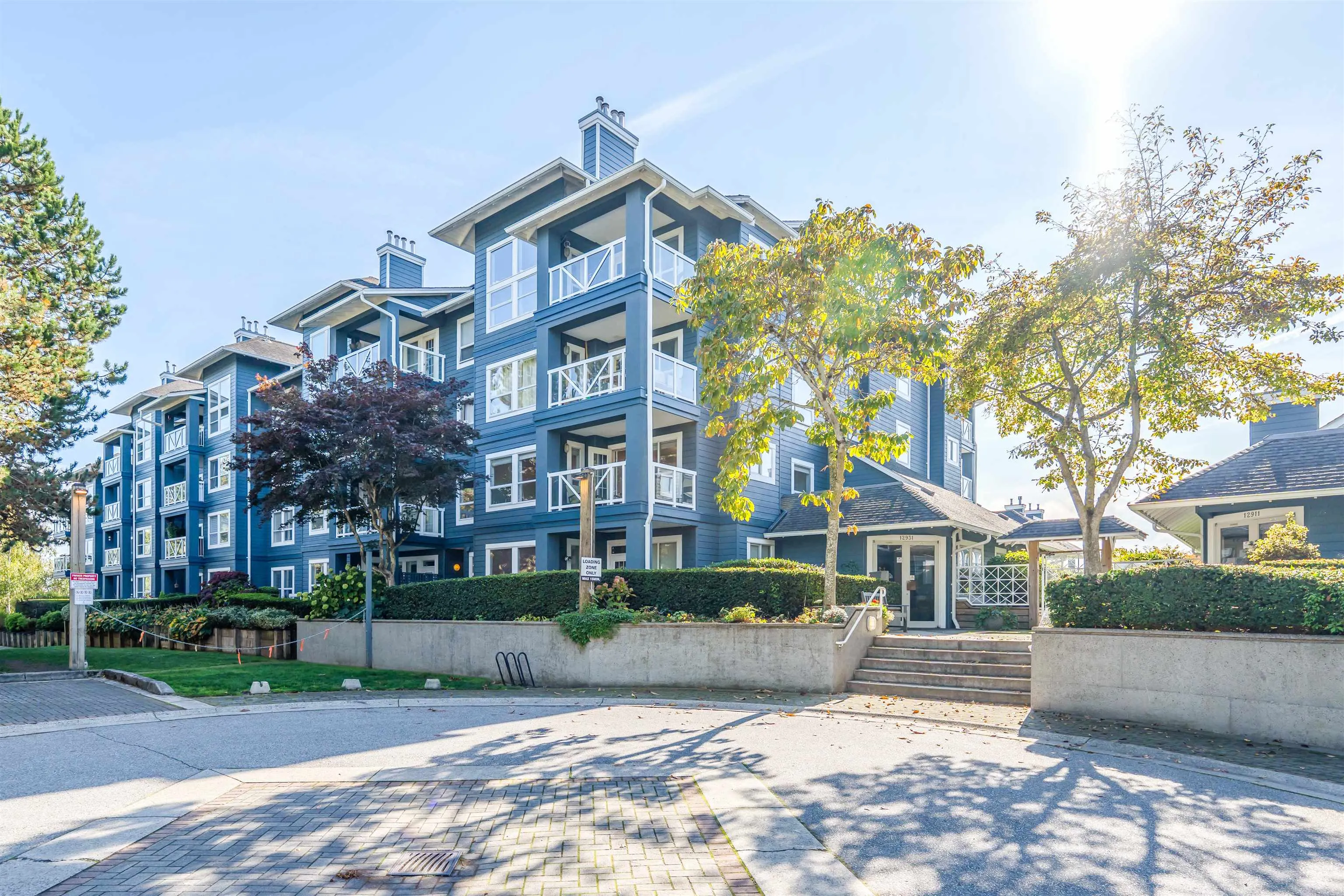 12931 Railway Ave Avenue #215