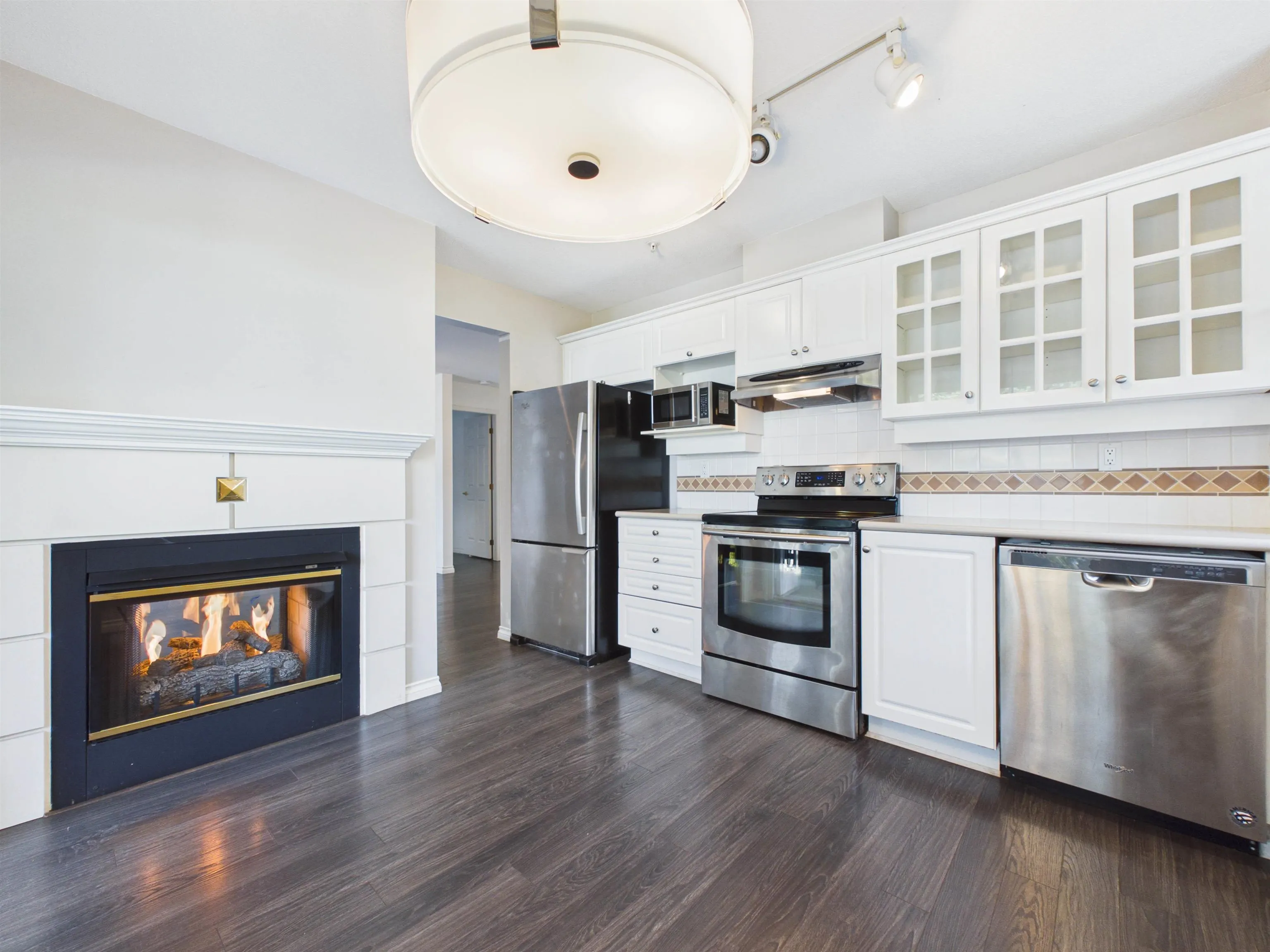 12931 Railway Ave Avenue #215