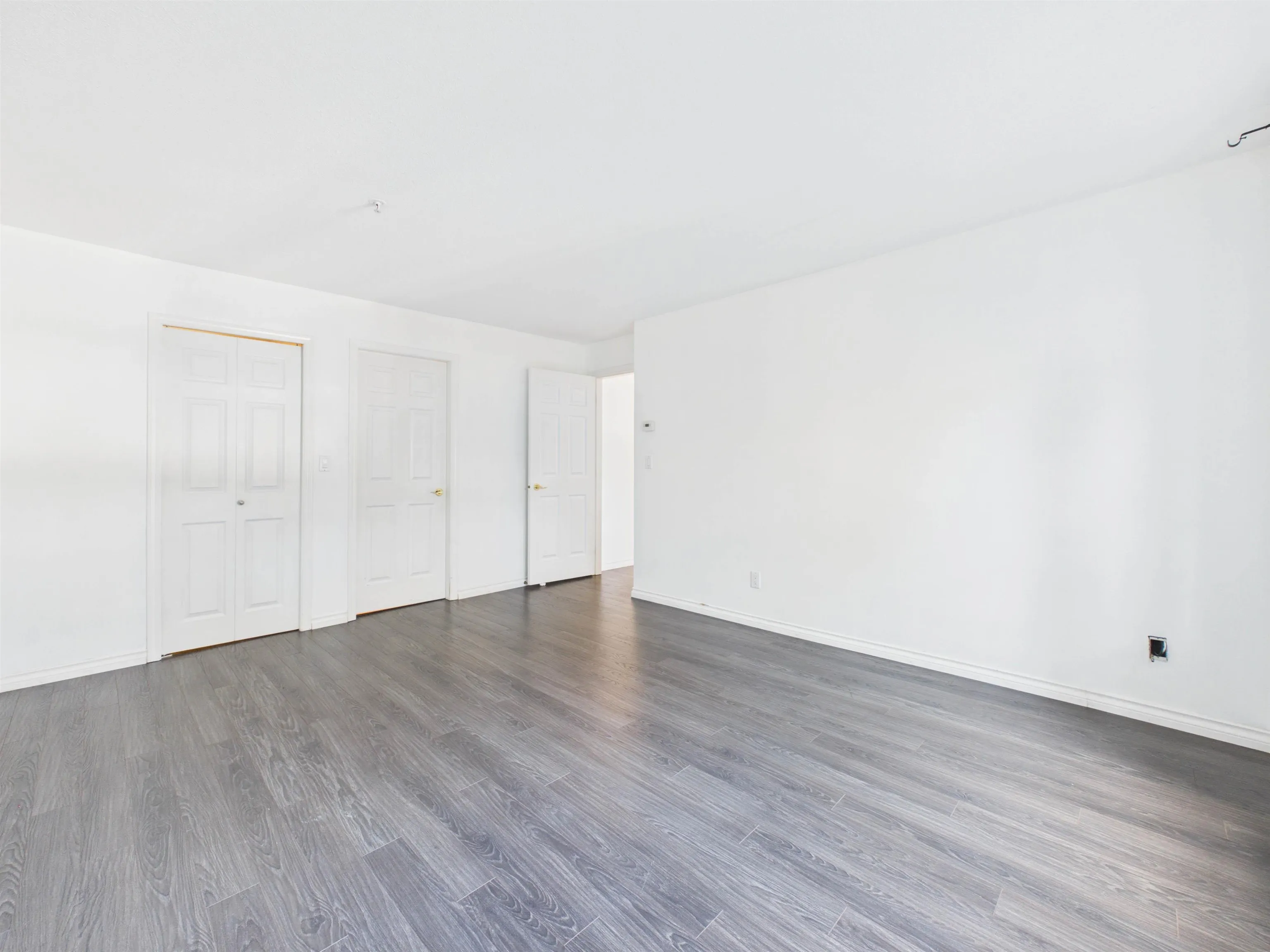 12931 Railway Ave Avenue #215