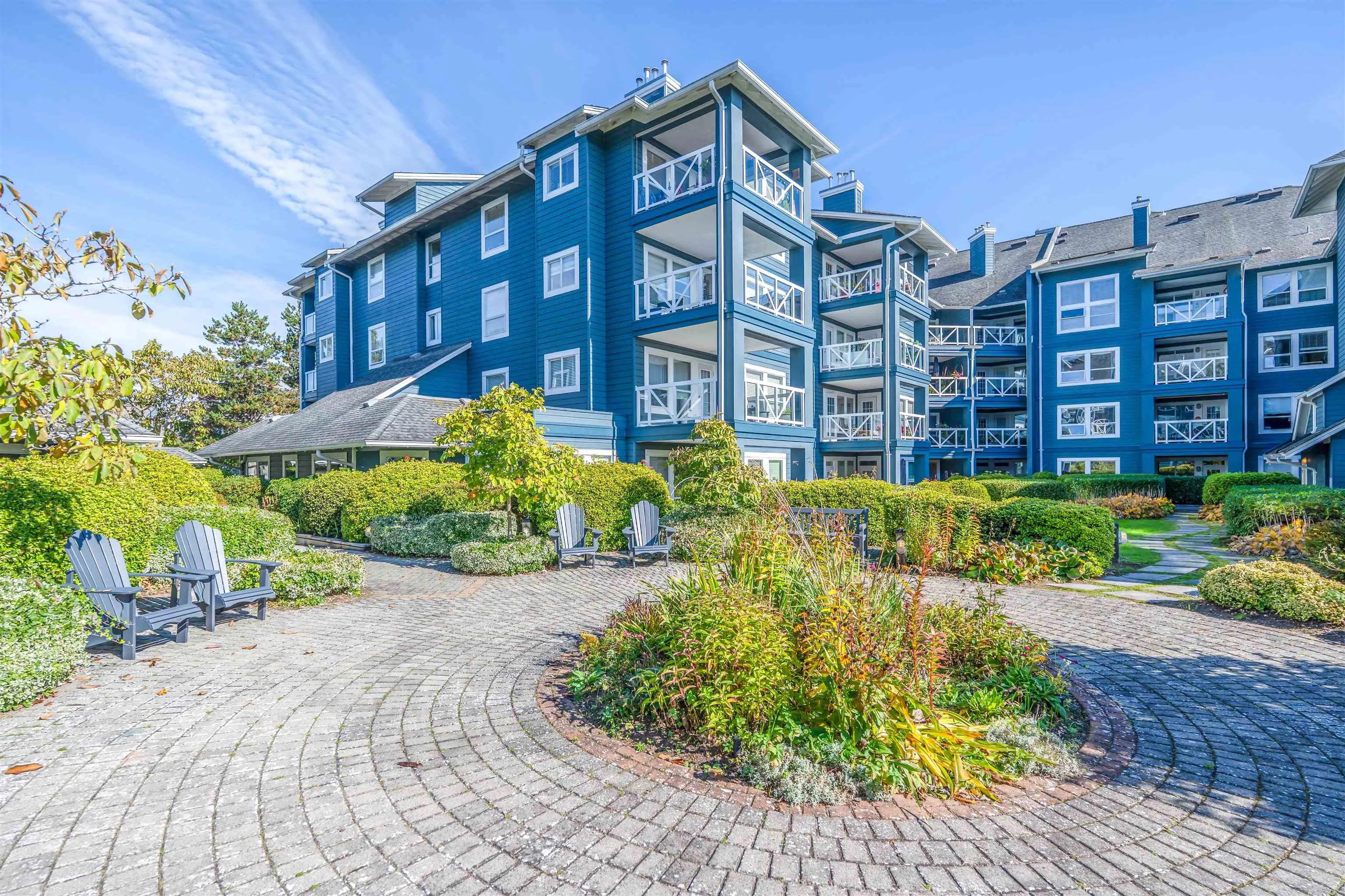 12931 Railway Ave Avenue #215