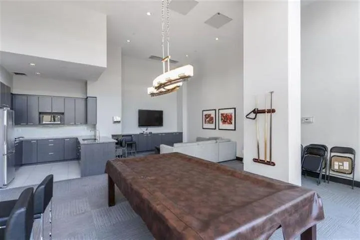 2200 Douglas Road #403
