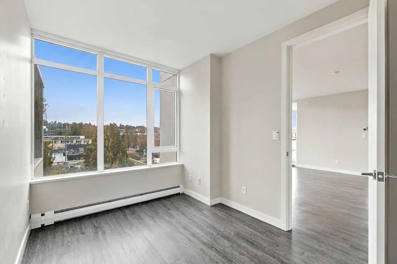 1788 Ontario Street #402