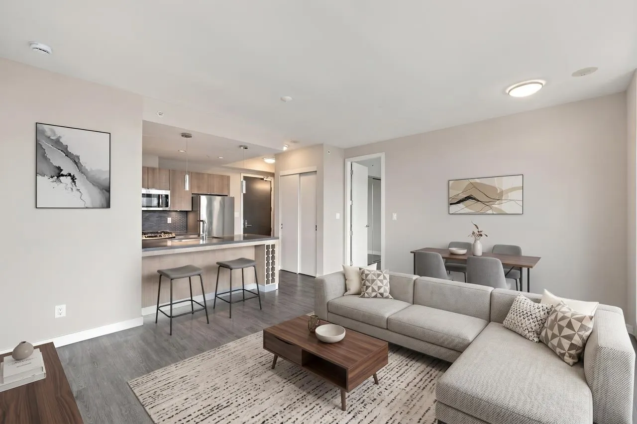 1788 Ontario Street #402