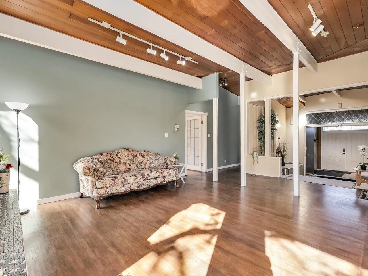 10151 Seacote Road