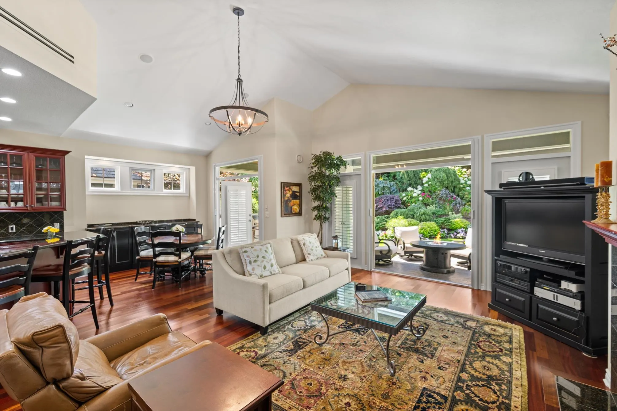 15715 34 Avenue #68