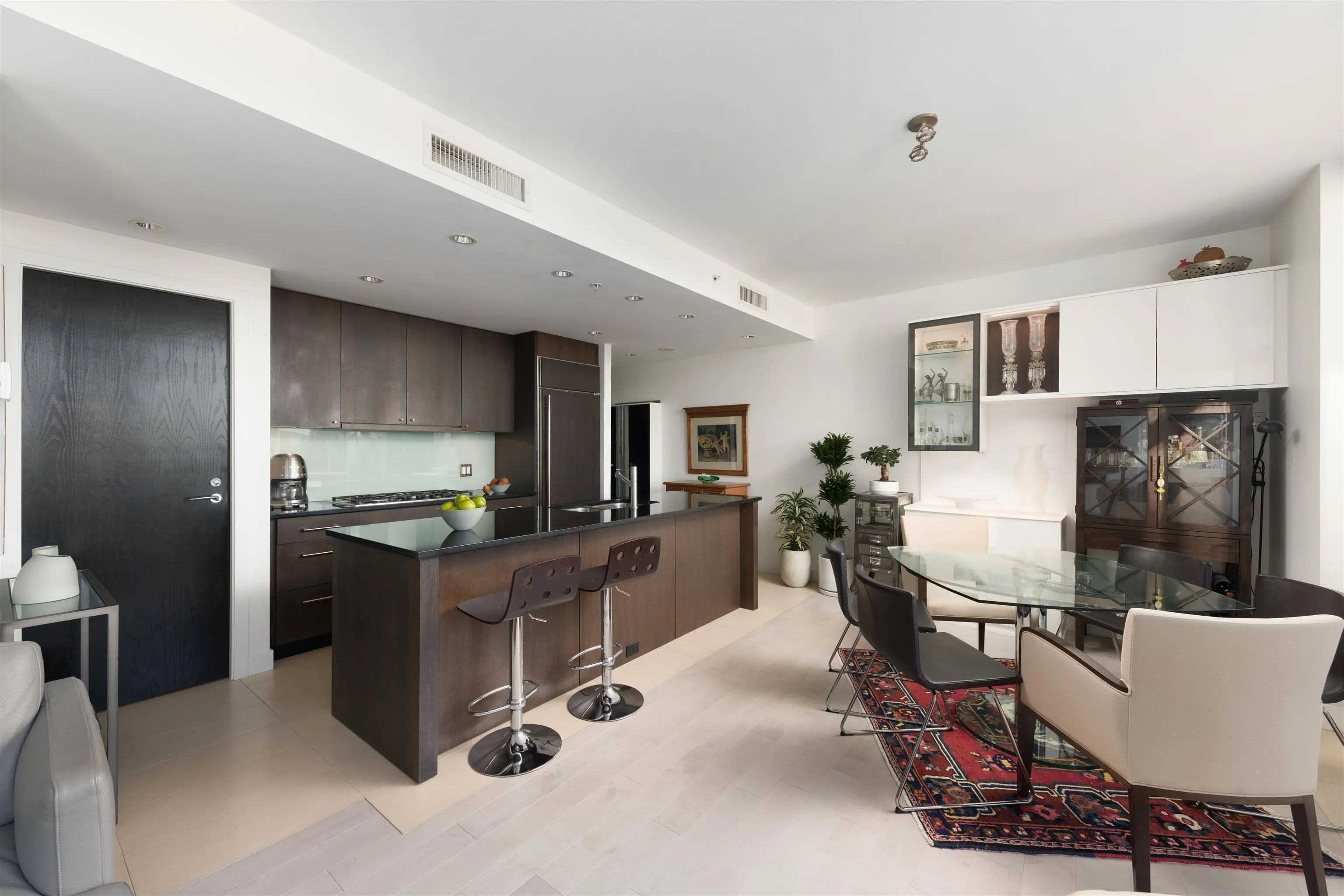 1455 Howe Street #801