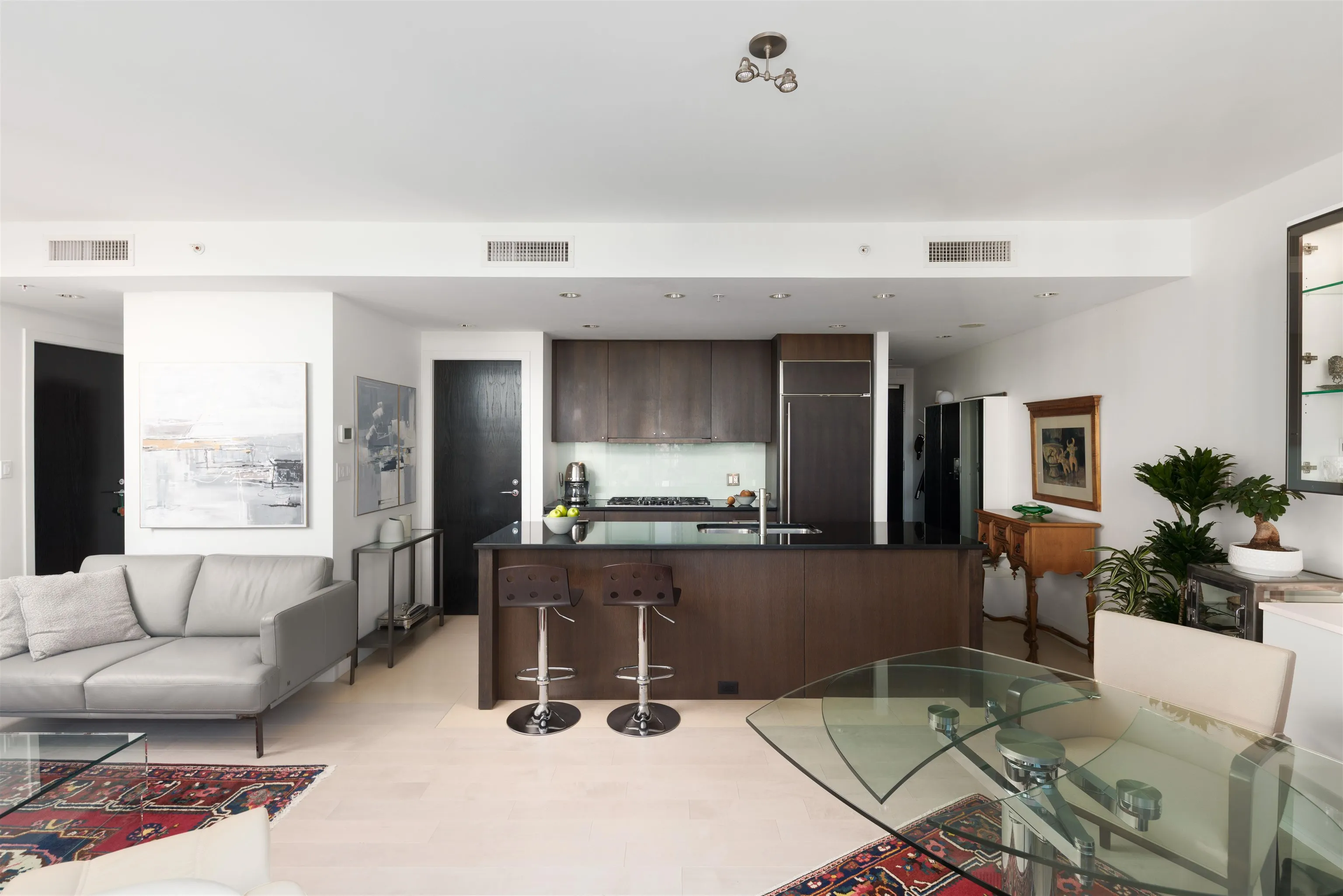 1455 Howe Street #801